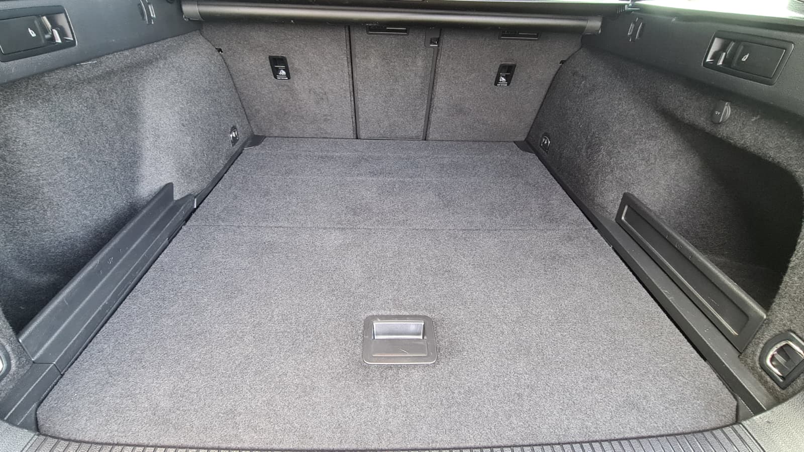 VW Passat 2.0 TDI BMT Business DSG ** Voll-Leder ** Gr-Navi **RF-Kamera ** Sitzheizung ** PDC ** Frisch Ab MFK & Service **-image-8