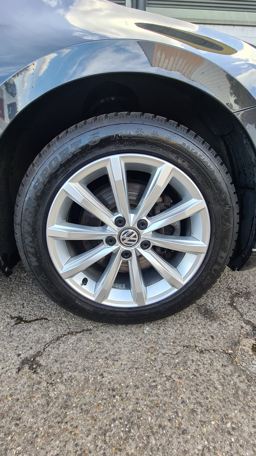 VW Passat 2.0 TDI BMT Business DSG ** Voll-Leder ** Gr-Navi **RF-Kamera ** Sitzheizung ** PDC ** Frisch Ab MFK & Service **-image-19