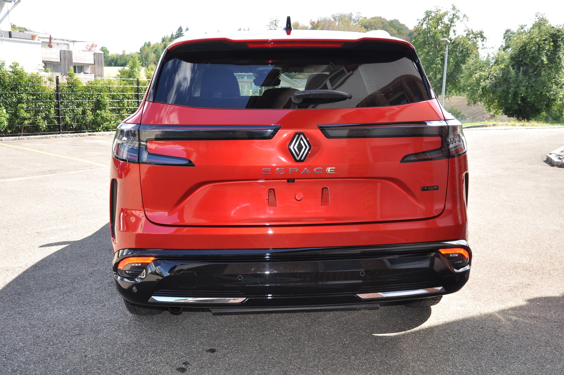 RENAULT Espace 1.2 E-Tech 200 Techno 7 Plätzer-image-2