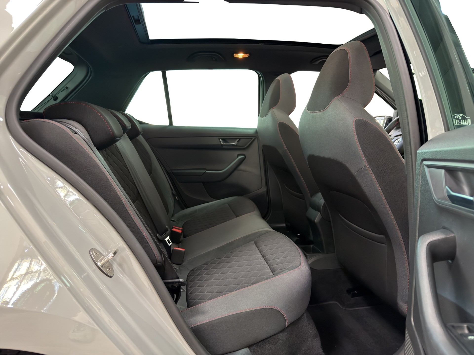 SKODA Fabia 1.0 TSI Monte Carlo DSG Steel-Grau-image-9