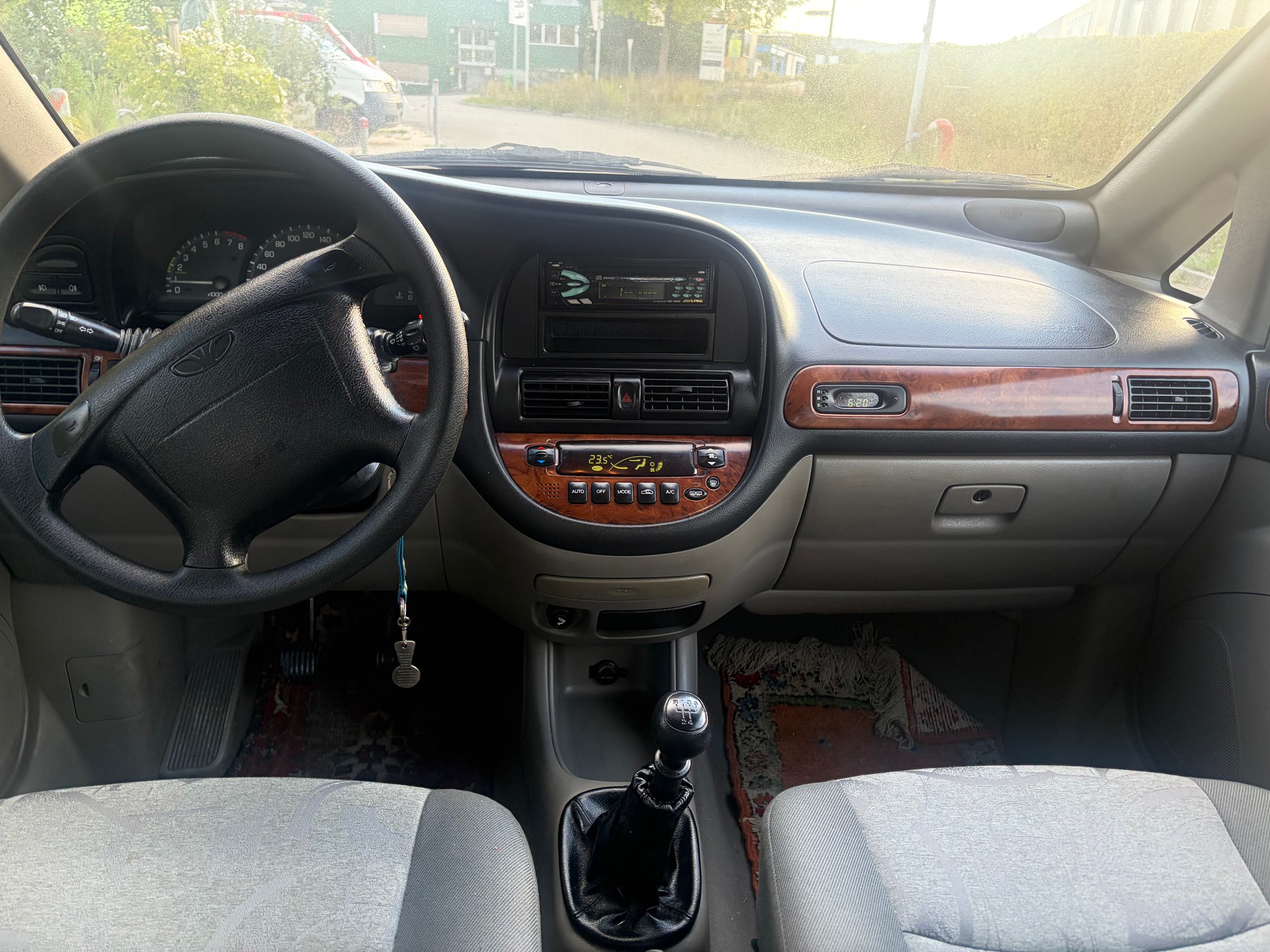 DAEWOO Tacuma 2000i CDX President-image-1