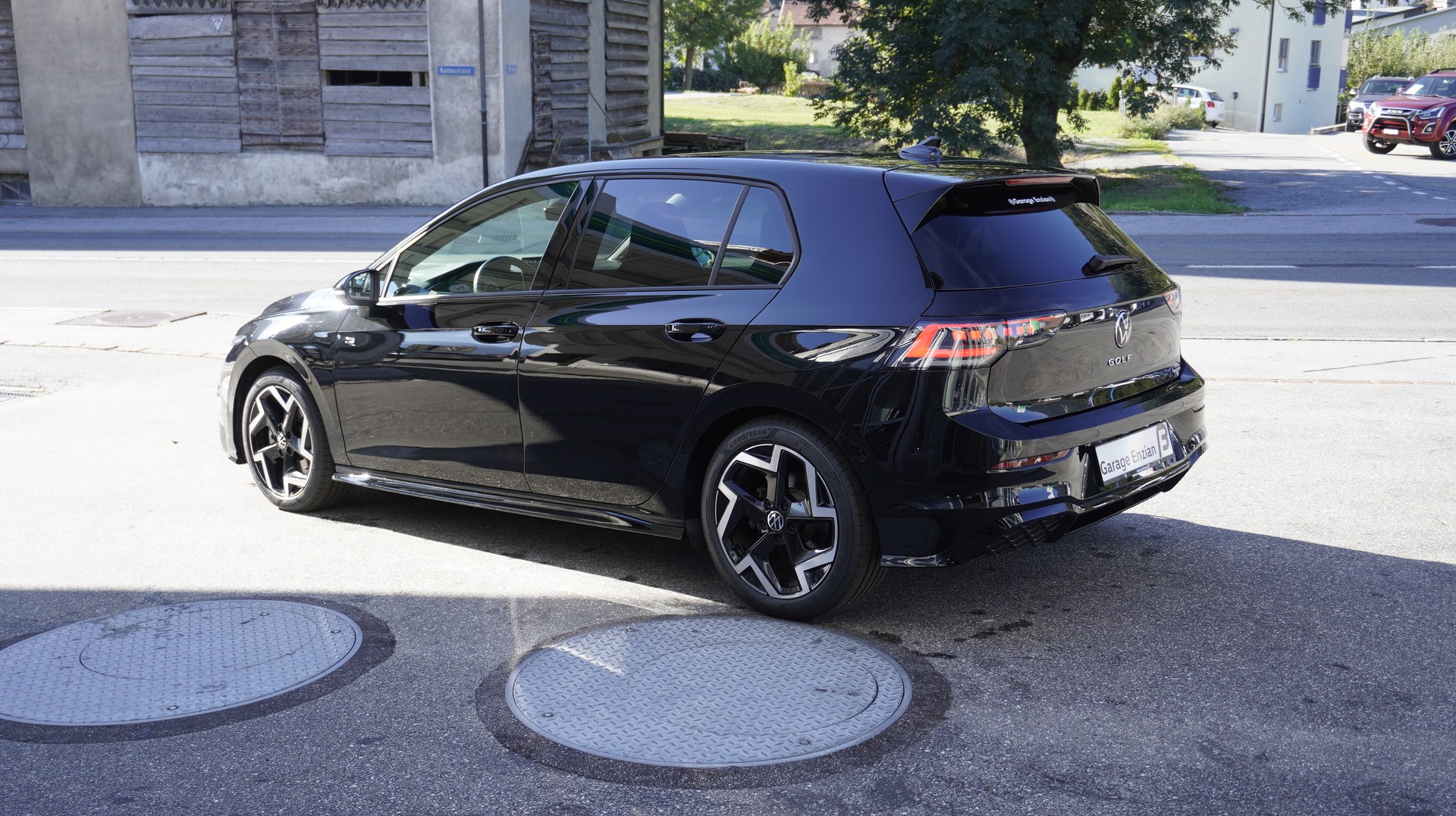 VW Golf 2.0 TSI R-Line DSG 4 Motion-image-11