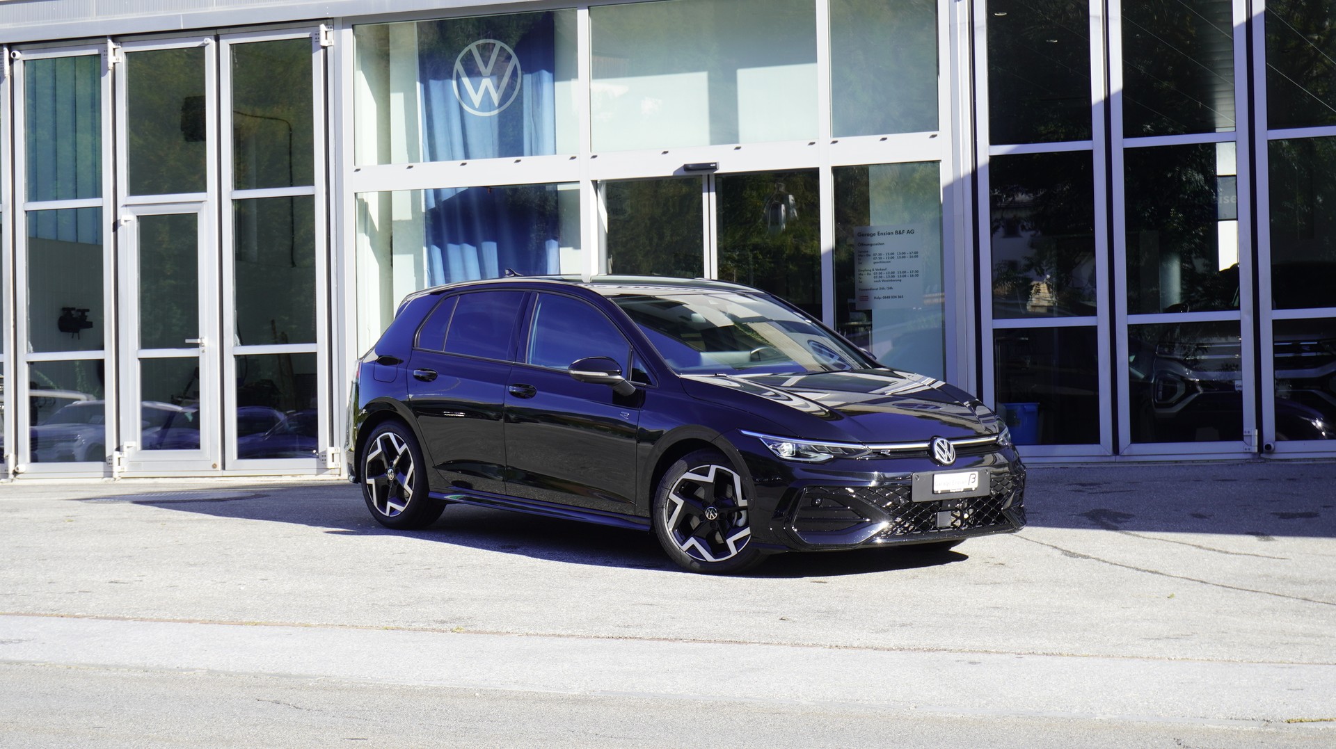 VW Golf 2.0 TSI R-Line DSG 4 Motion-image-0