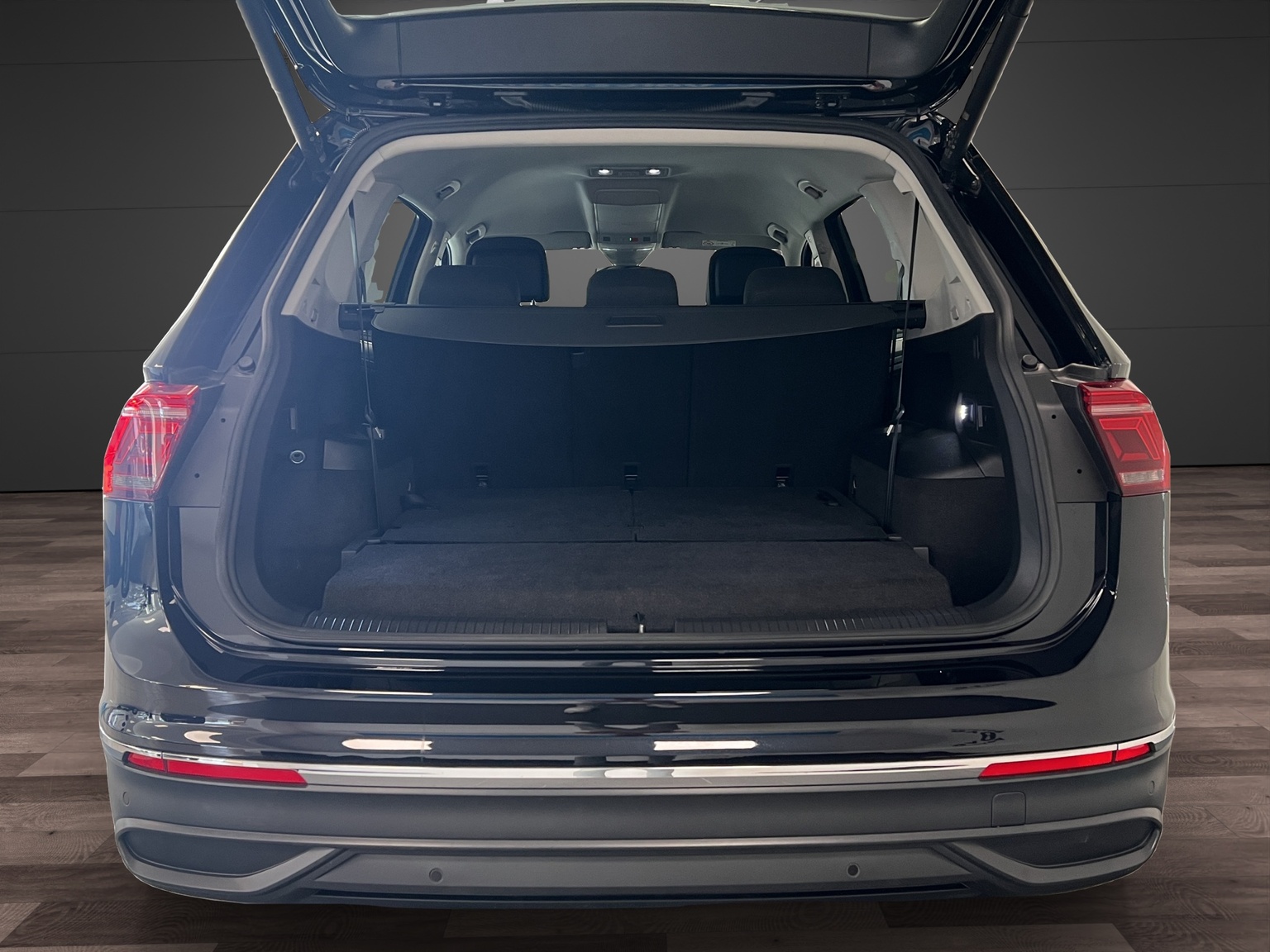 VW Tiguan Allspace 1.5 TSI Life DSG-image-12