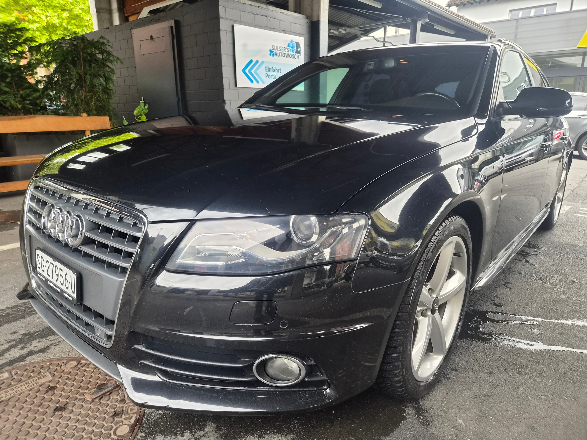 AUDI A4 Avant 2.0 TFSI S-Line-image-2