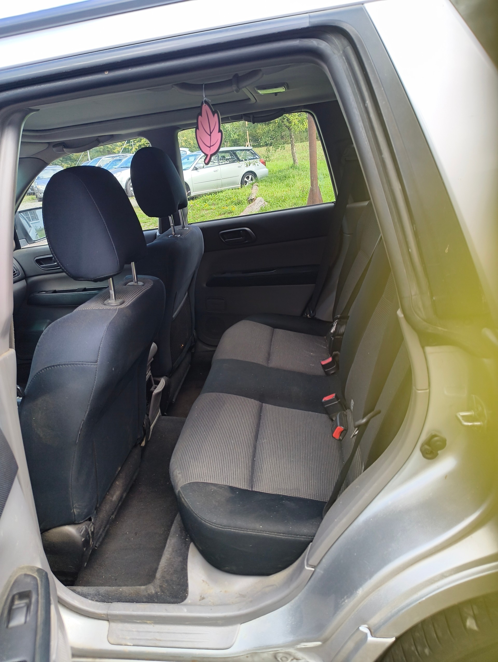 SUBARU Forester 2.0X (Swiss)-image-7