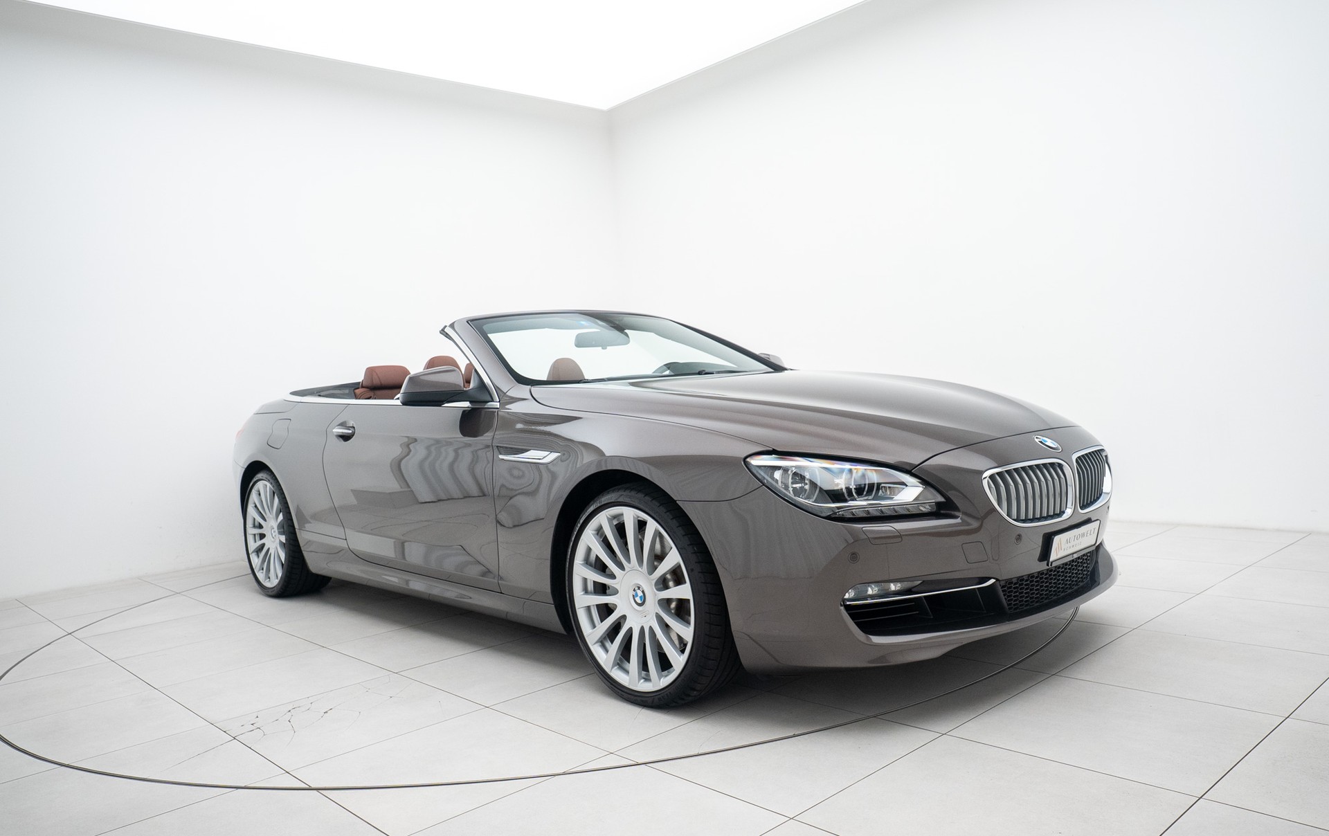 BMW 650i Cabrio xDrive (Individual)-image-0