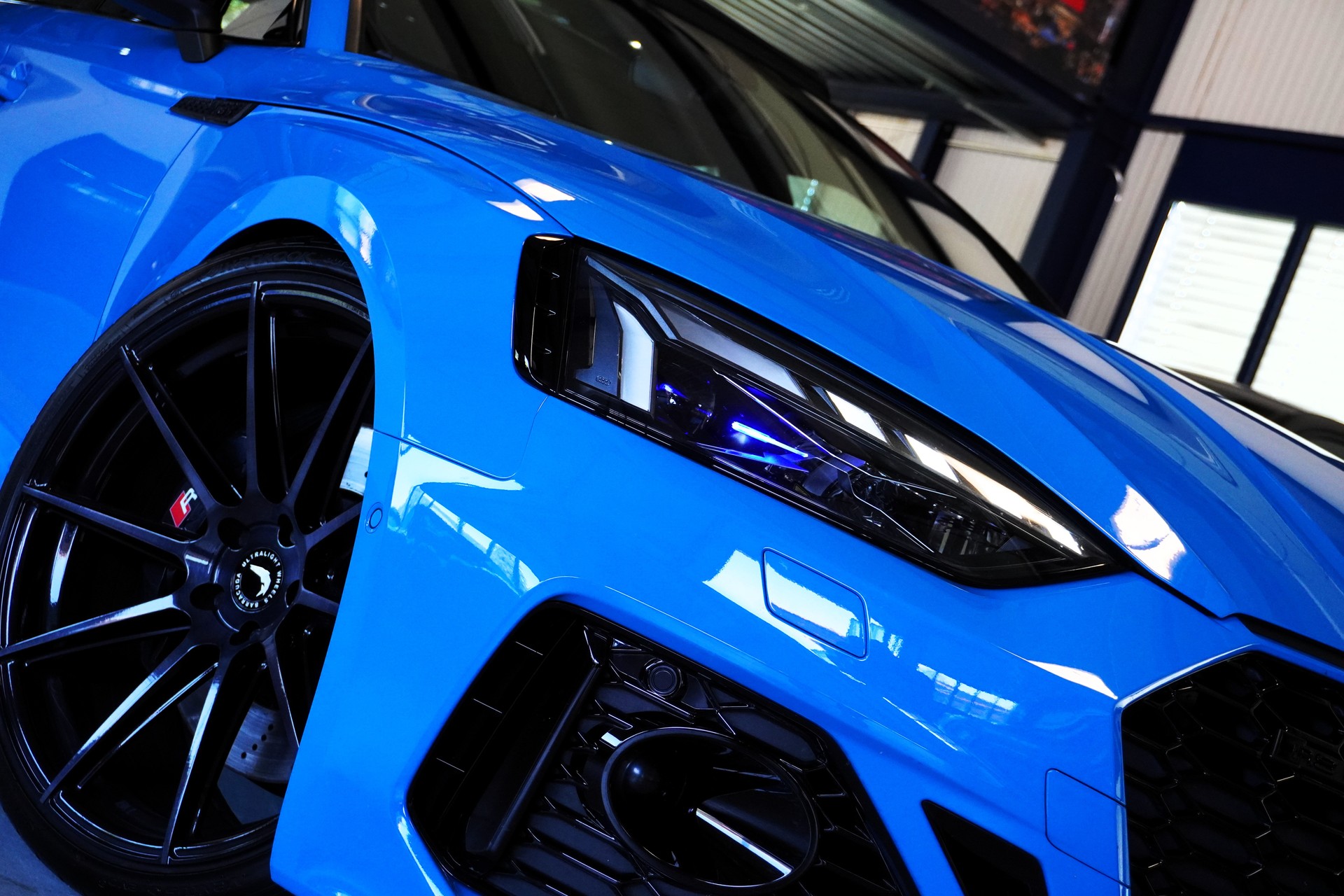 AUDI RS5 Sportback 2.9 TFSI quattro tiptronic // Barracuda Wheels 21'' // H&R Gewindefedern // Turboblau //-image-1