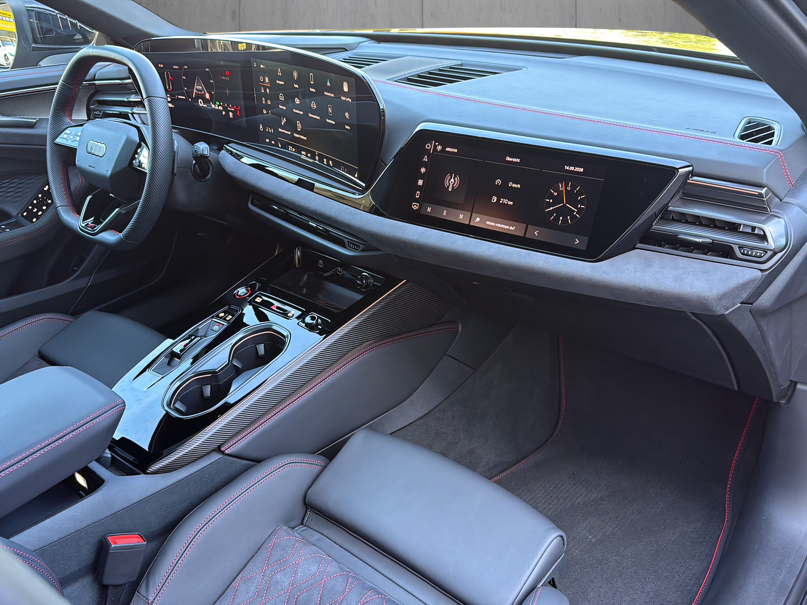 AUDI A6 Avant TFSI quattro 270 kW S tronic-image-7