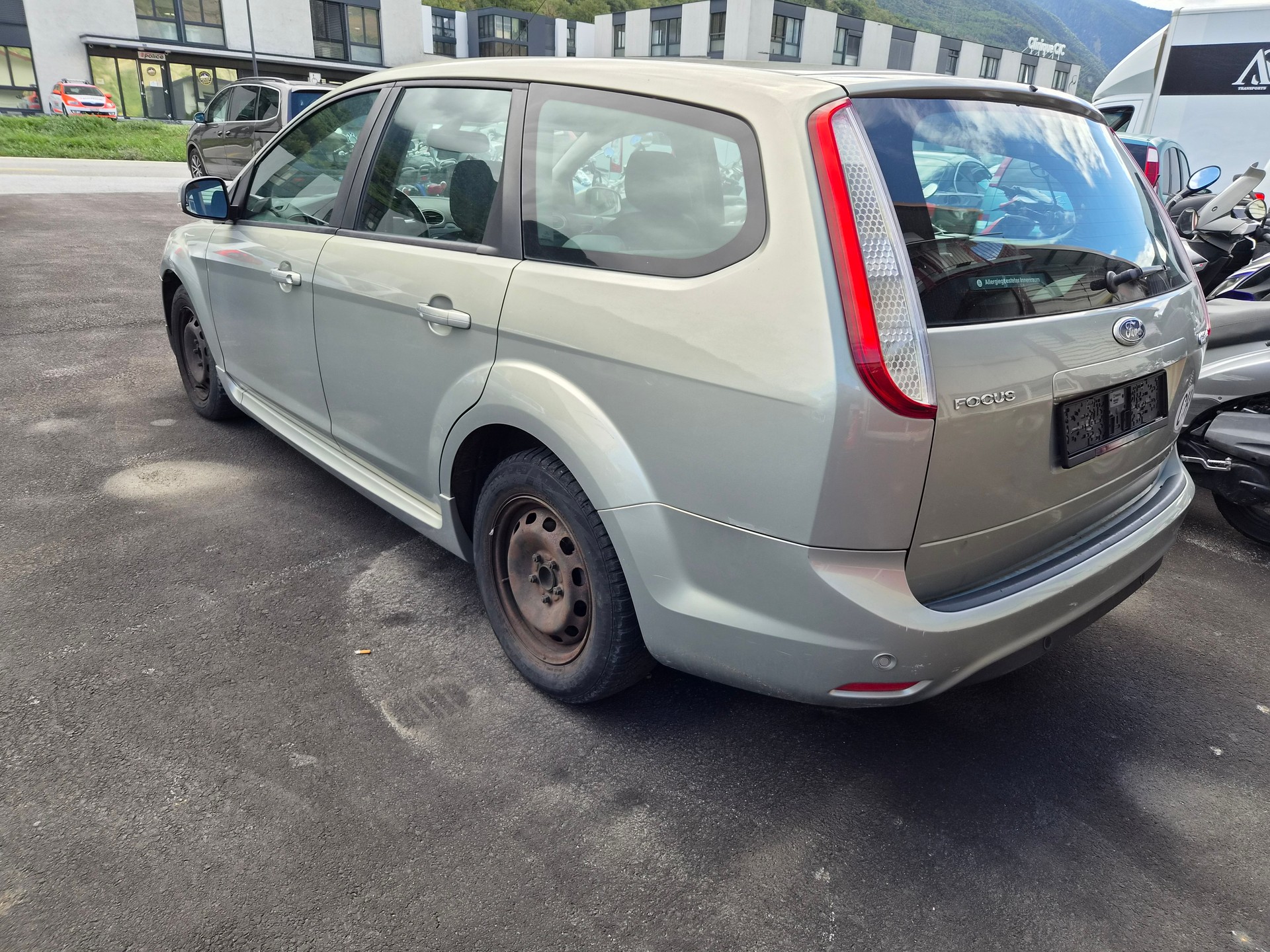 FORD Focus 1.6 TDCi ECOnetic Carving-image-3