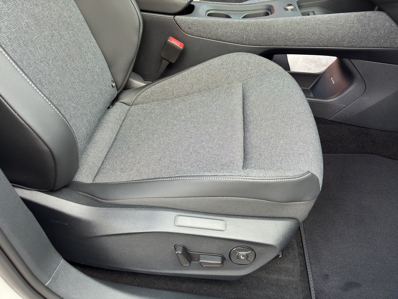 VW ID.Polo 52 kWh Style Edition One Plus-image-18