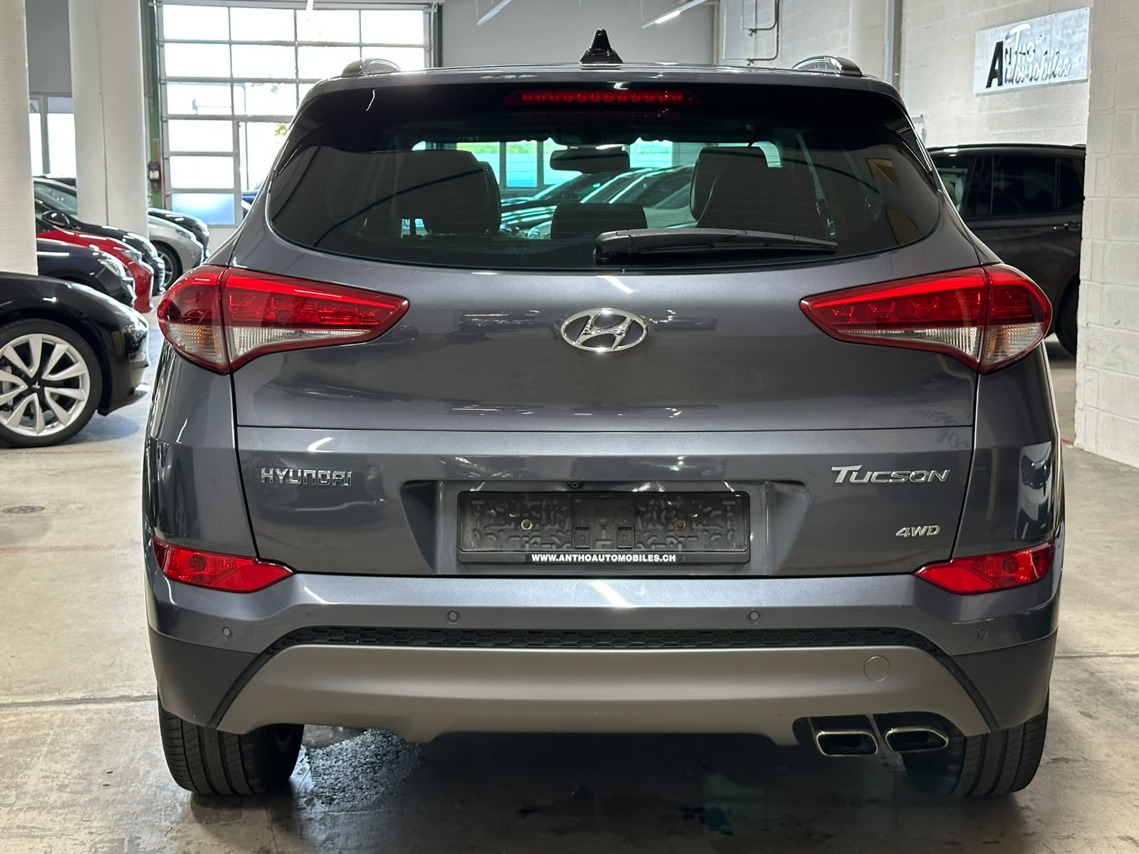 HYUNDAI Tucson 2.0 CRDI Vertex 4WD Automatic-image-5