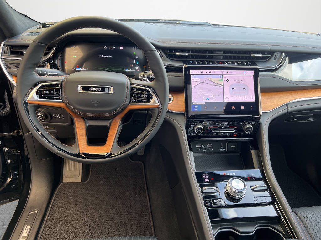 JEEP Grand Cherokee 2.0 Turbo Summit Reserve 4xe-image-13