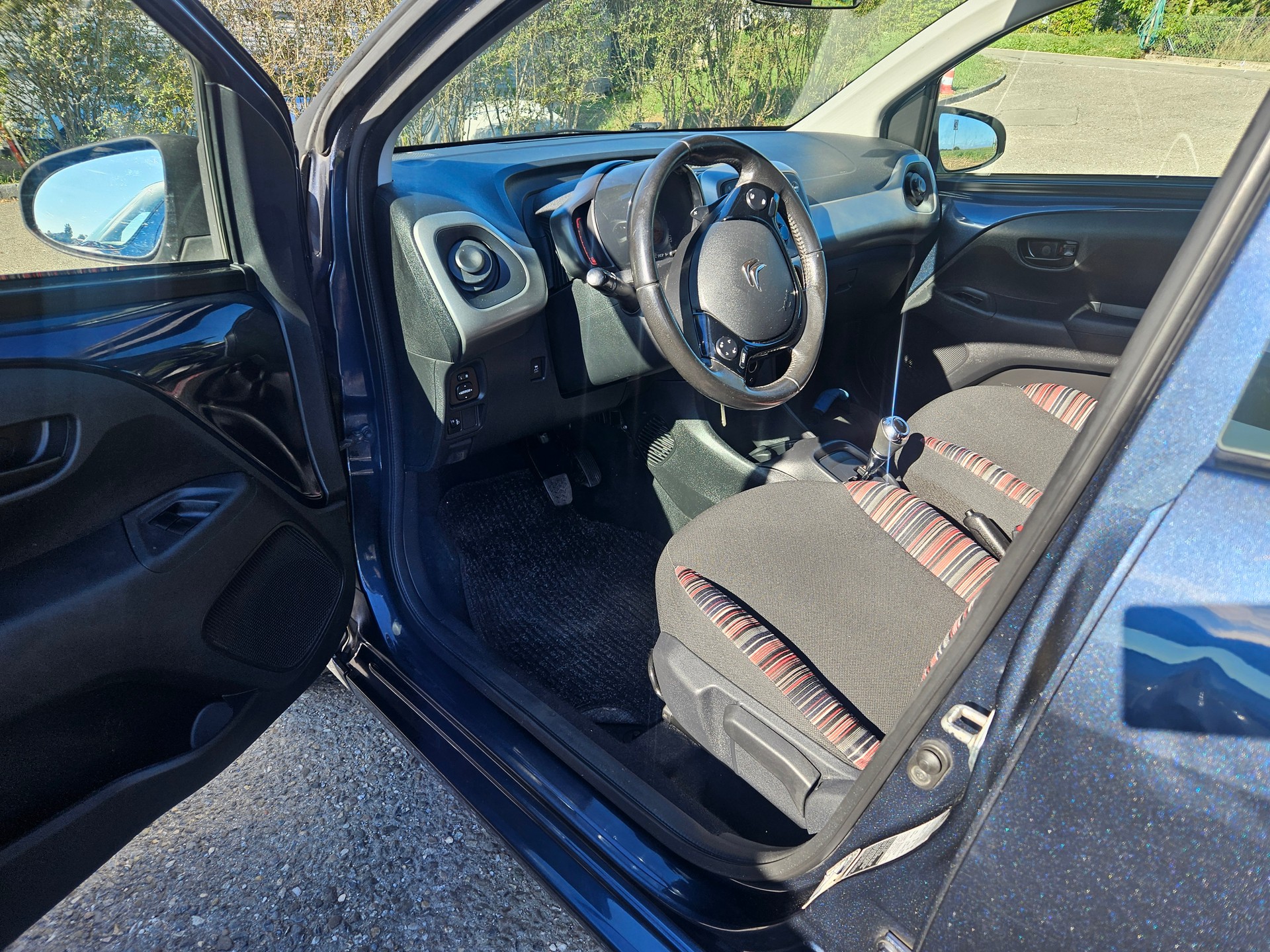 CITROEN C1 1.0 VTi ETG5 Feel-image-7