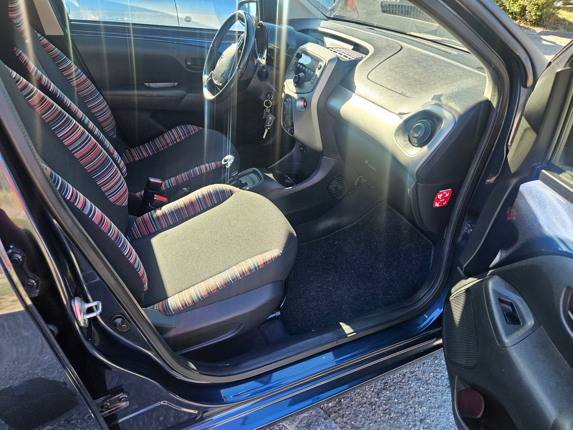 CITROEN C1 1.0 VTi ETG5 Feel-image-14