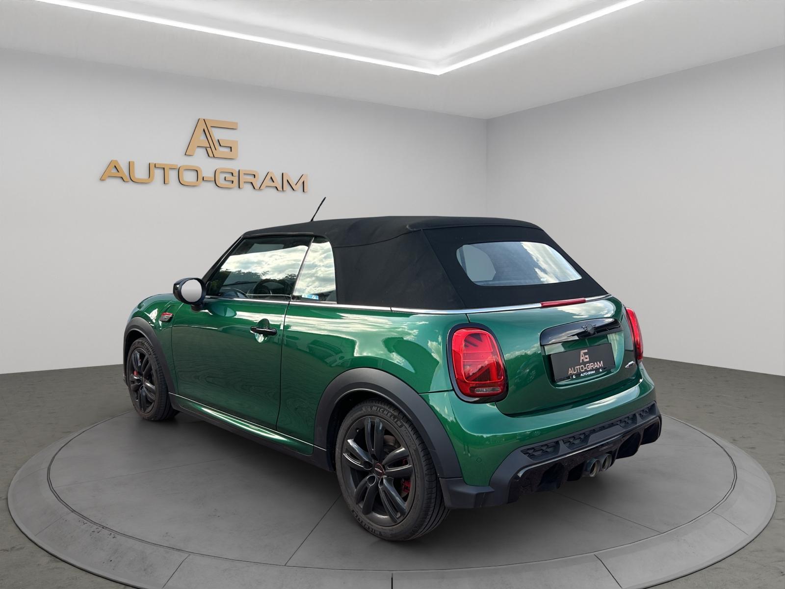 MINI Cooper John Cooper Works Steptronic-image-2