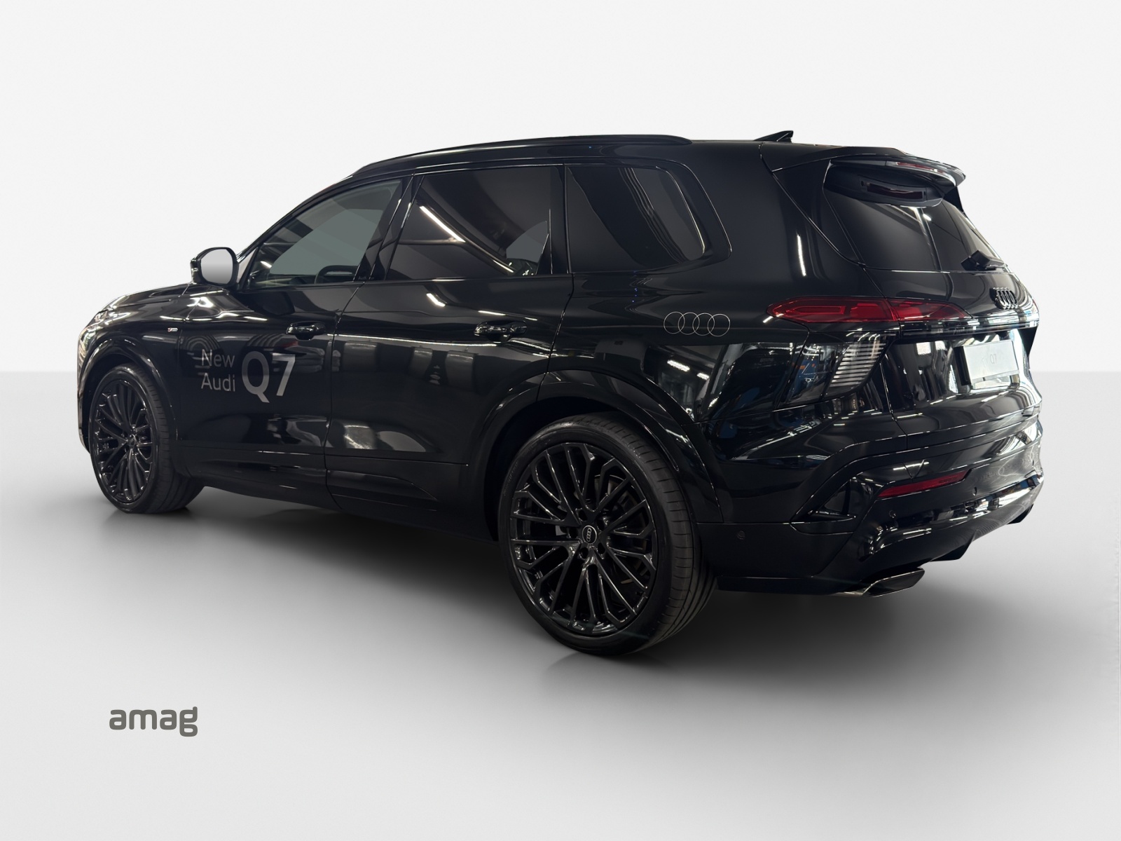 AUDI Q7 SUV TDI quattro 220 kW-image-1