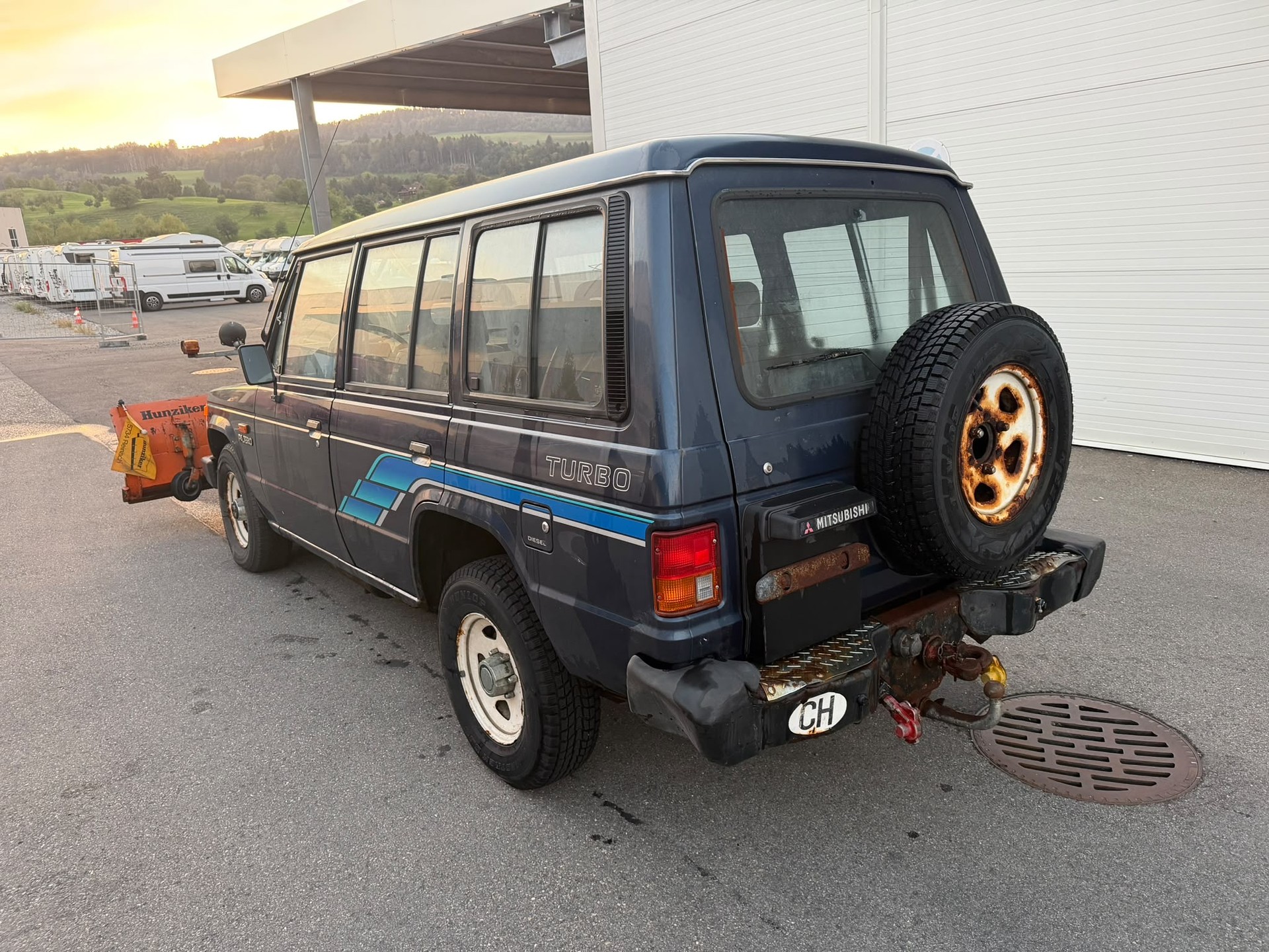 MITSUBISHI Pajero 2.5 TD Wagon-image-2