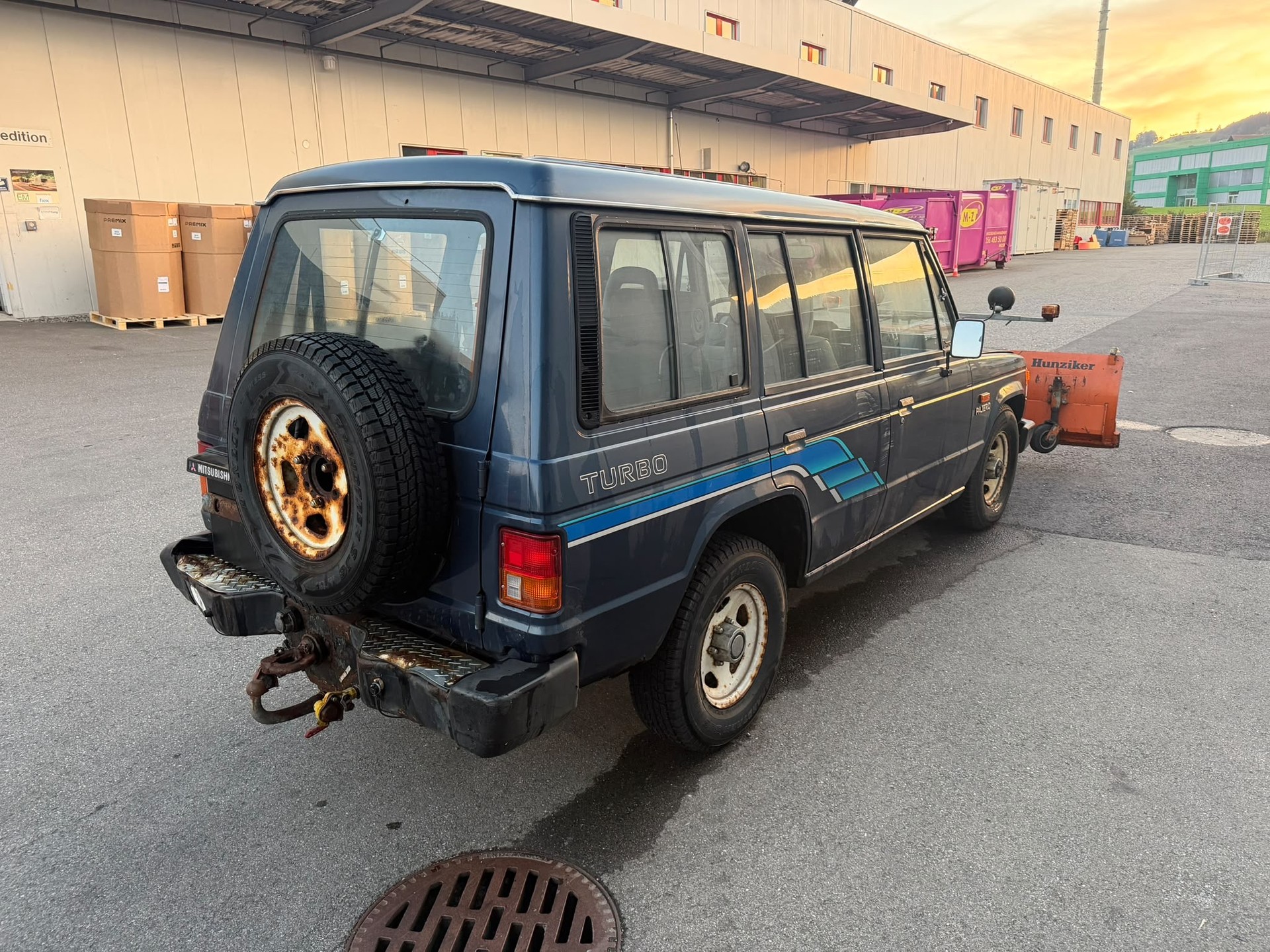MITSUBISHI Pajero 2.5 TD Wagon-image-1