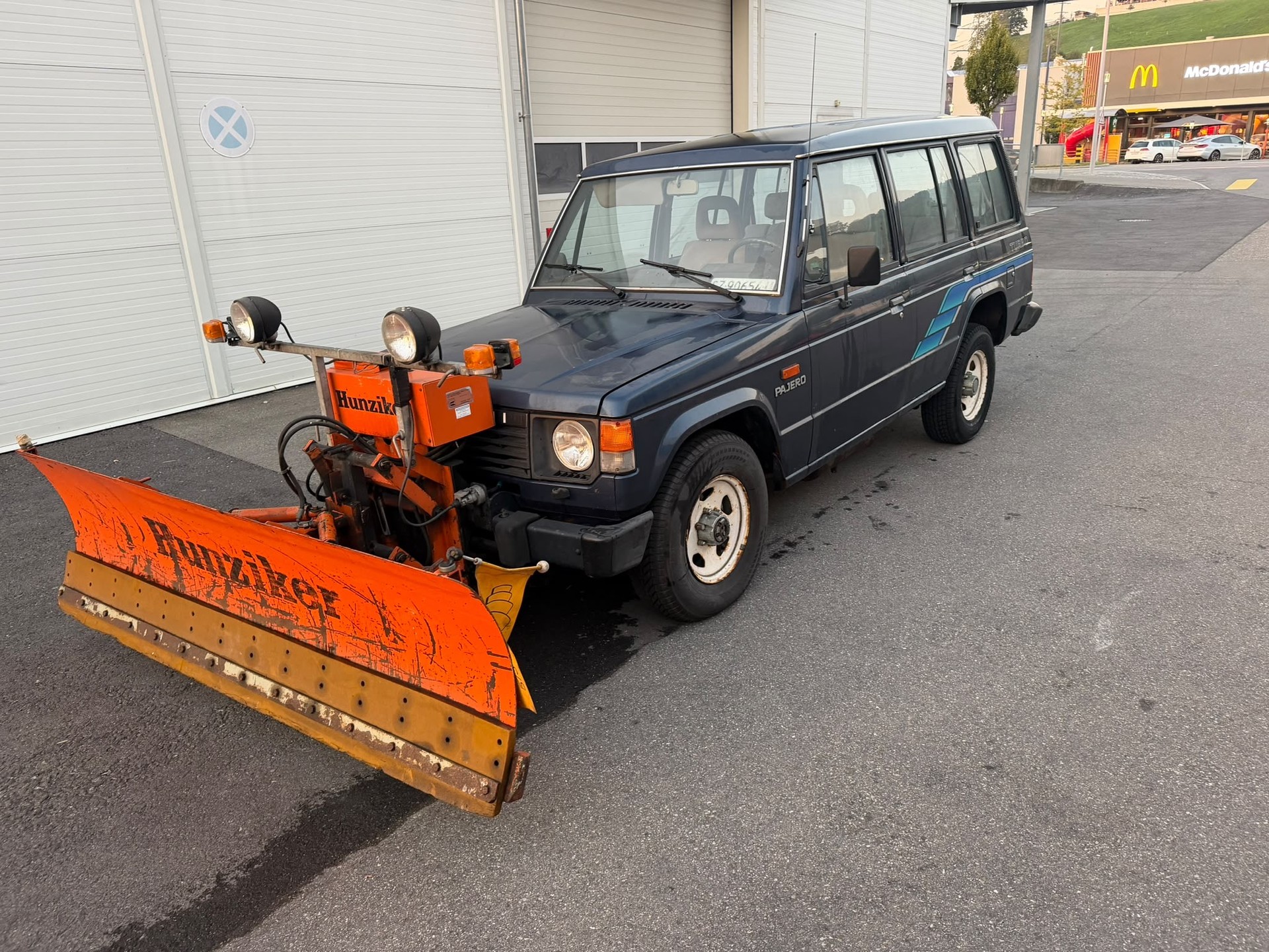 MITSUBISHI Pajero 2.5 TD Wagon-image-3