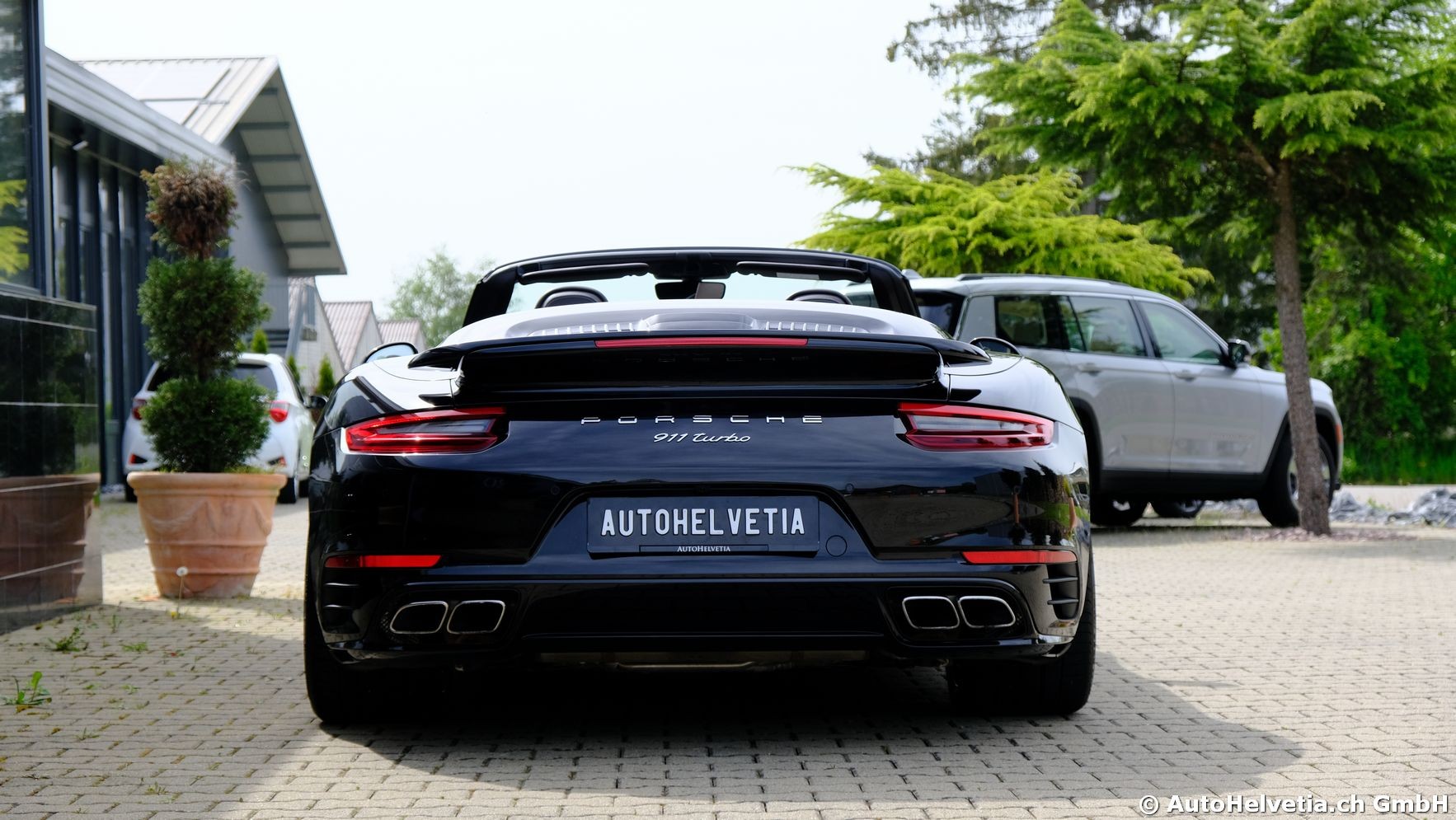 PORSCHE 911 Turbo Cabrio PDK-image-8