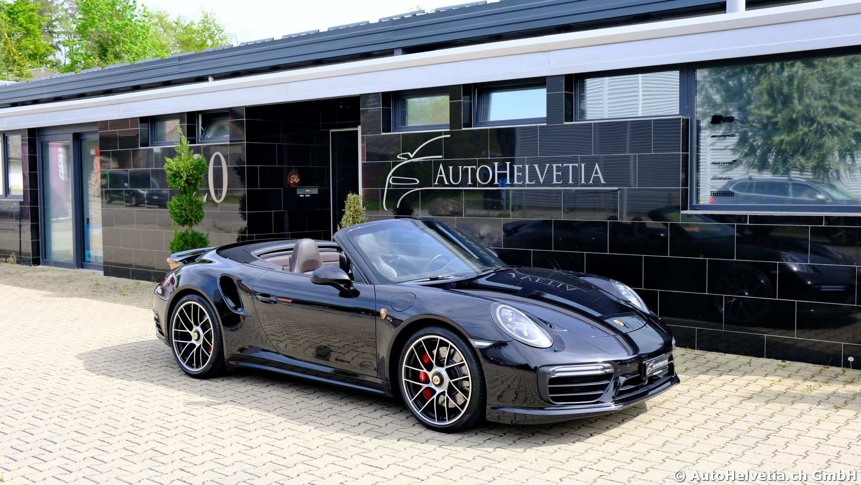 PORSCHE 911 Turbo Cabrio PDK-image-16