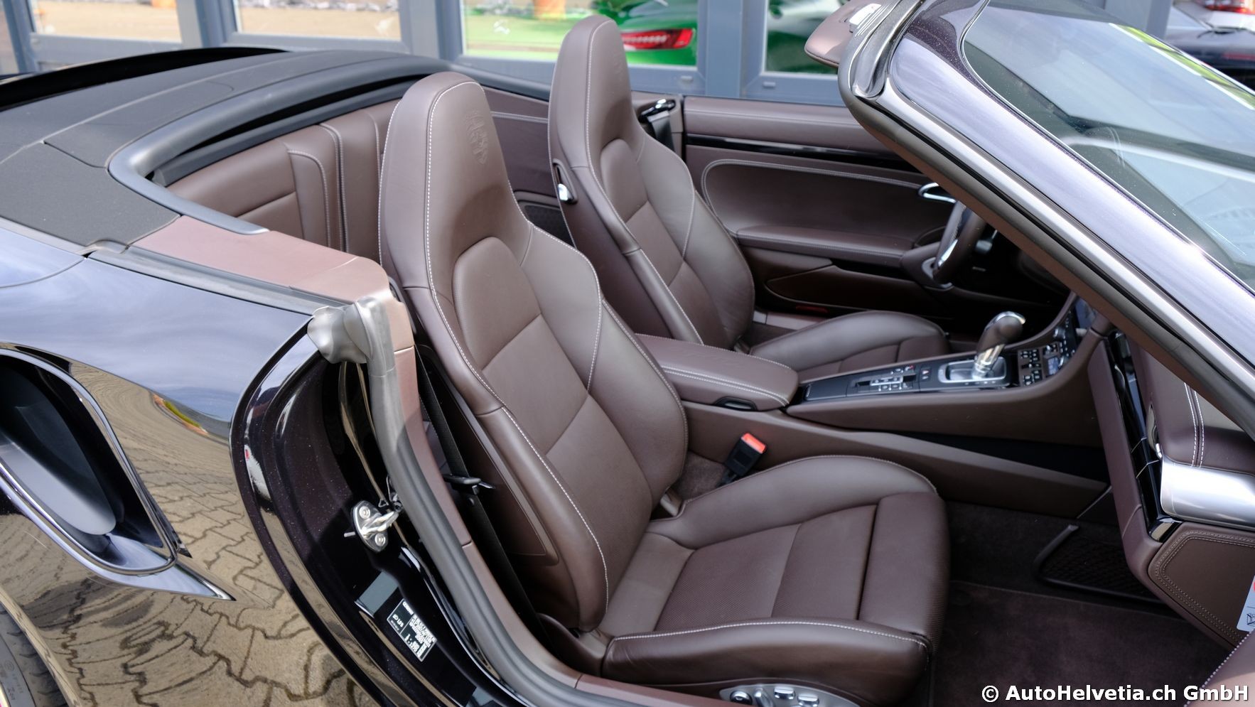PORSCHE 911 Turbo Cabrio PDK-image-13