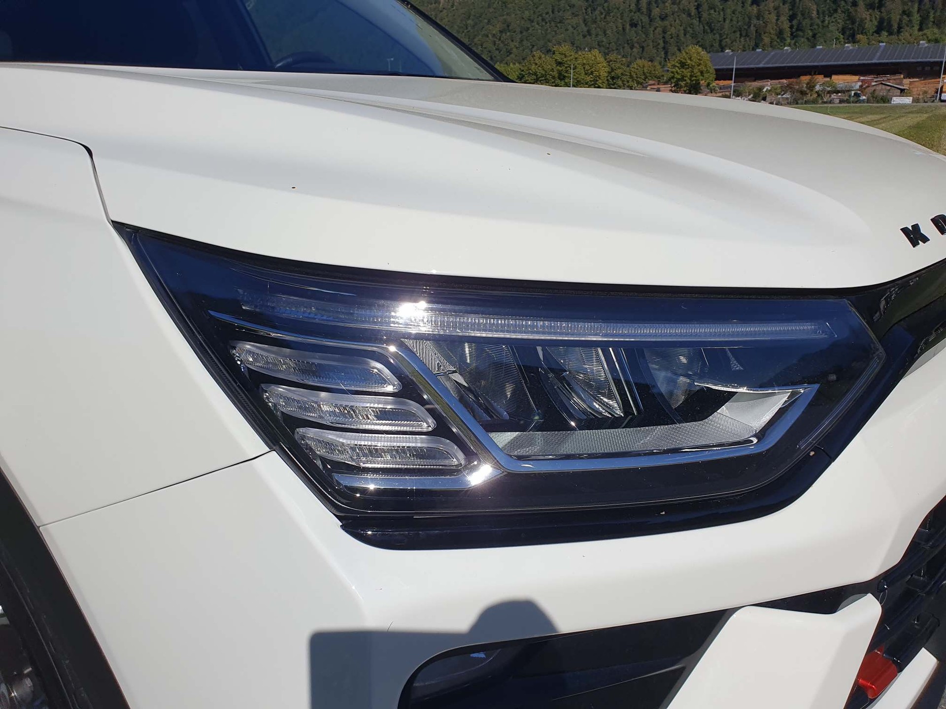 KGM-SsangYong Korando 1.6 E-XDi Black Edition 4WD-image-1