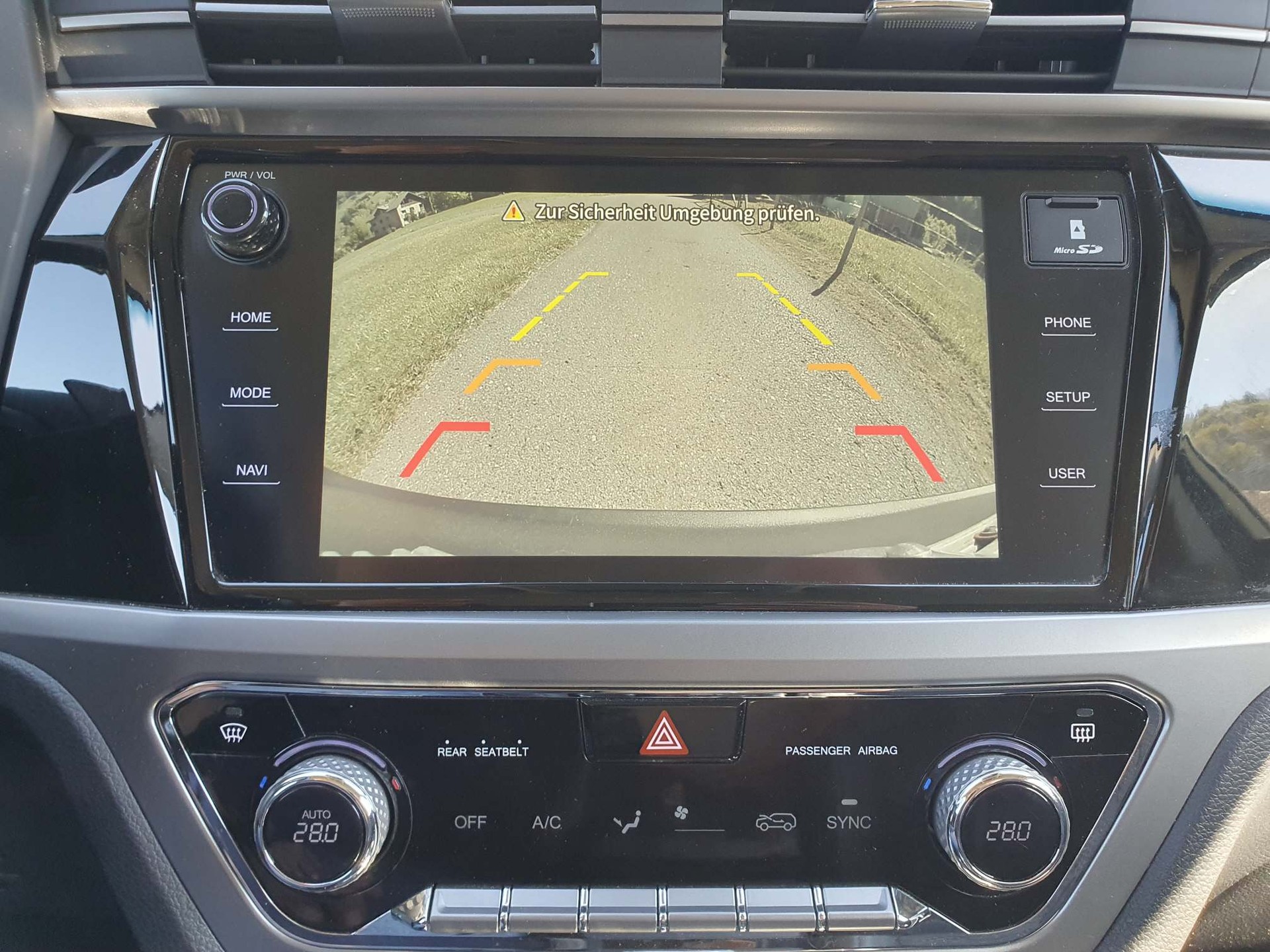 KGM-SsangYong Korando 1.6 E-XDi Black Edition 4WD-image-15