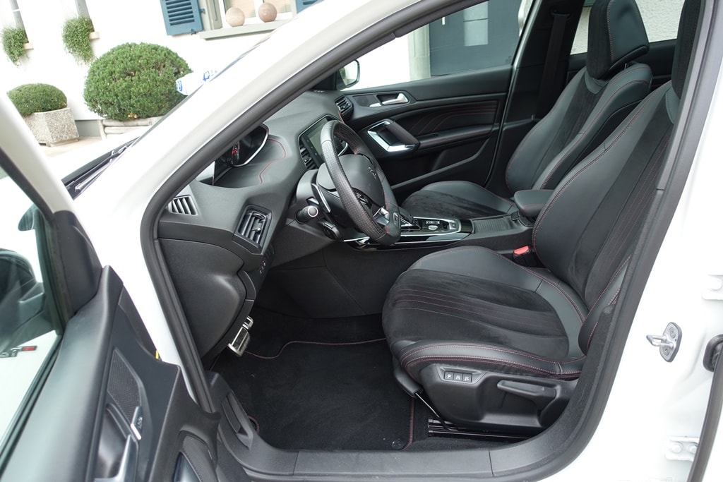 PEUGEOT 308 1.6 THP GT EAT-image-6