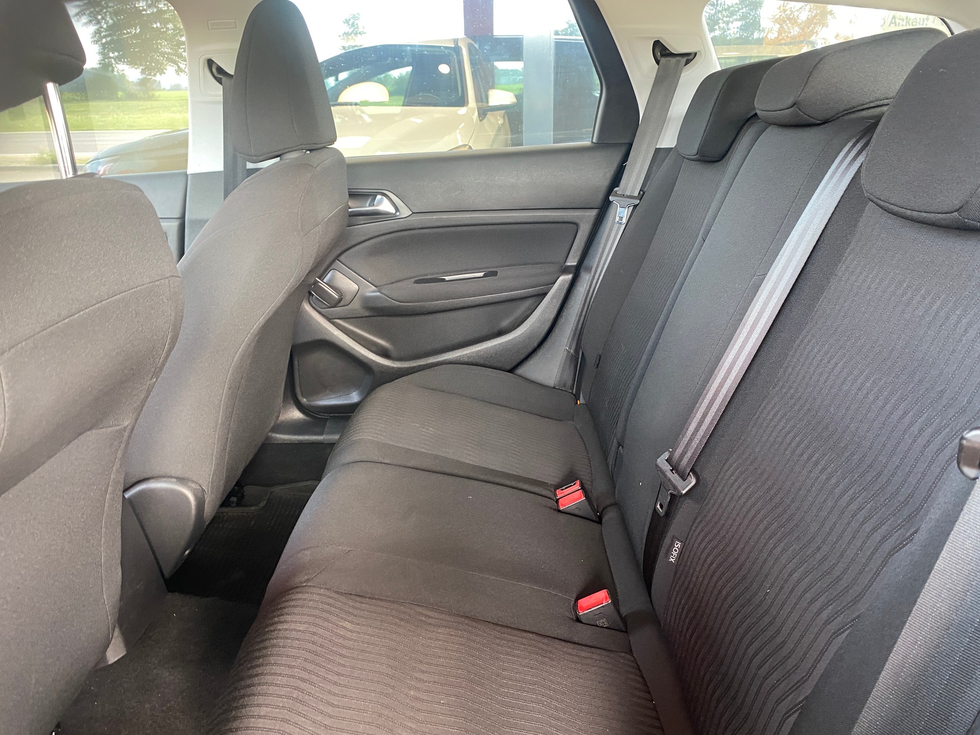 PEUGEOT 308 SW 1.6 BlueHDI Active-image-6