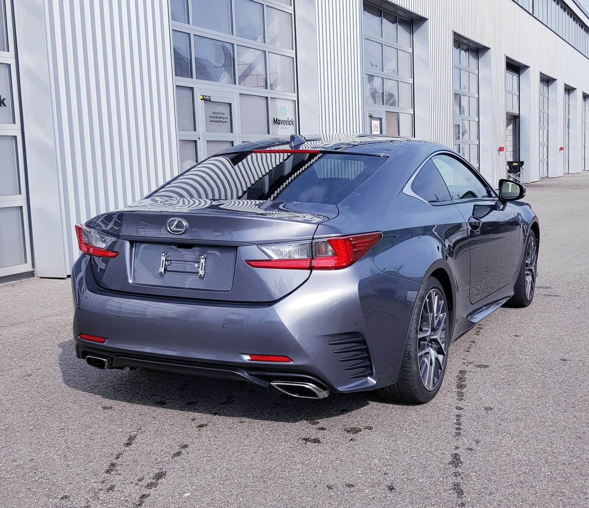 LEXUS RC 200t excellence Automatic-image-3