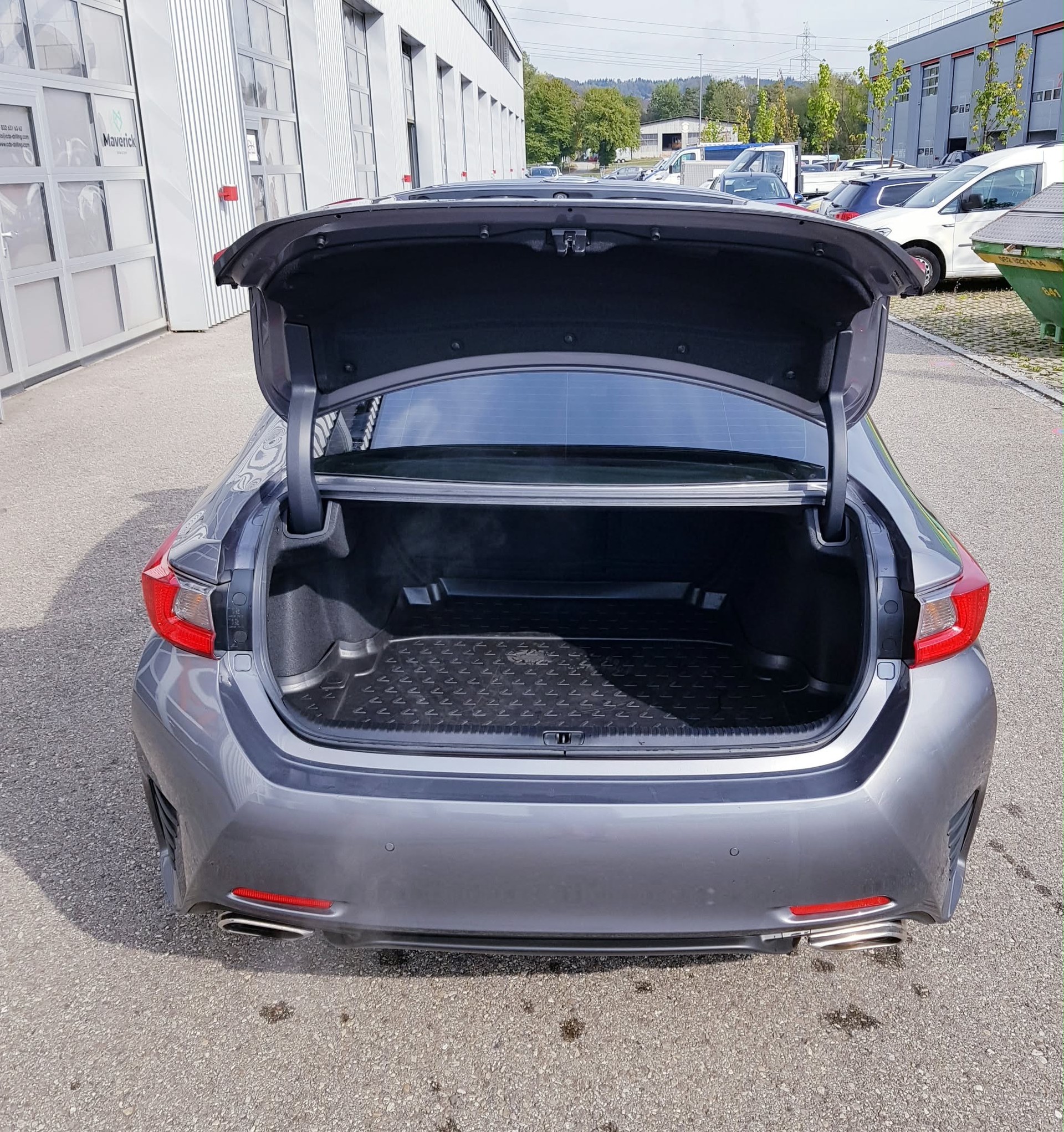 LEXUS RC 200t excellence Automatic-image-6