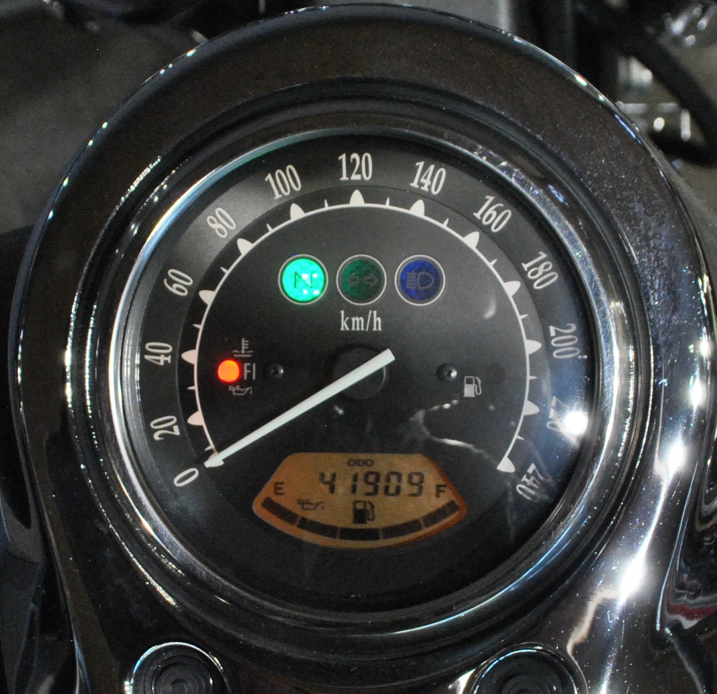KAWASAKI VN 2000 Classic-image-5