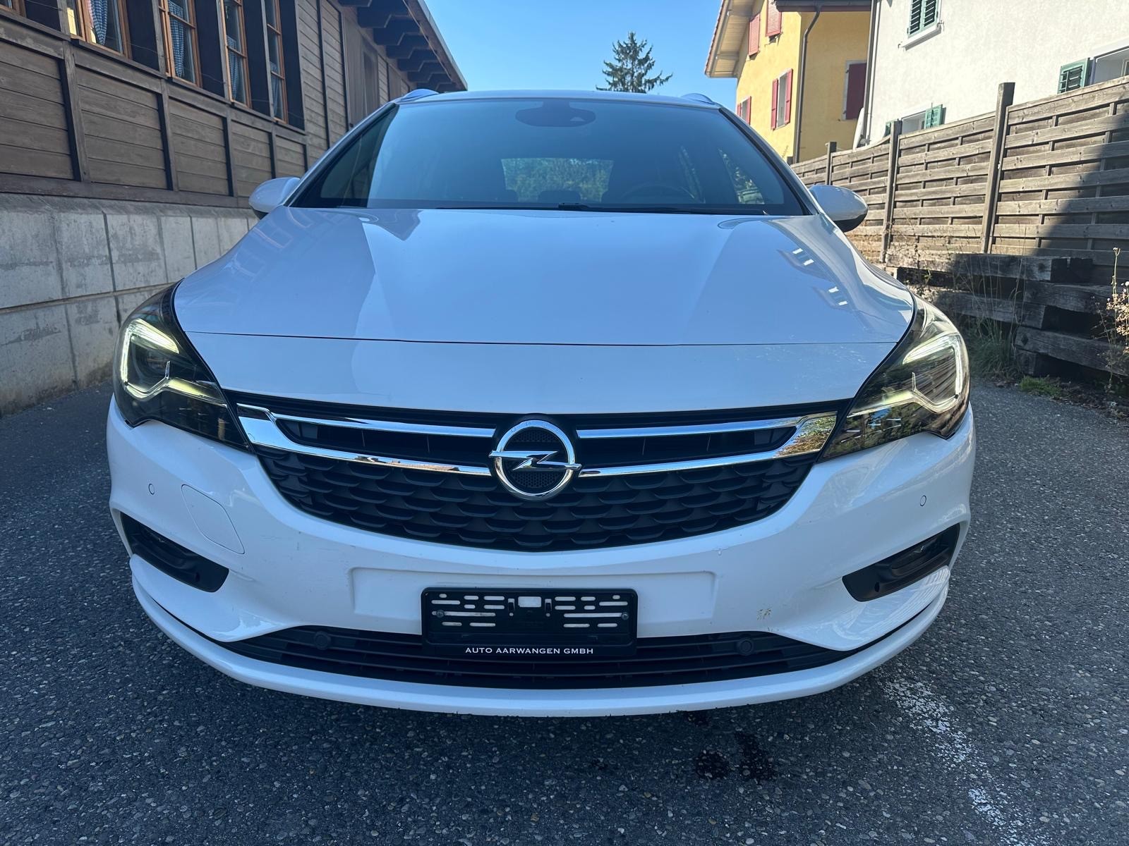OPEL Astra Sports Tourer 1.6 CDTi BiTurbo Excellence-image-5