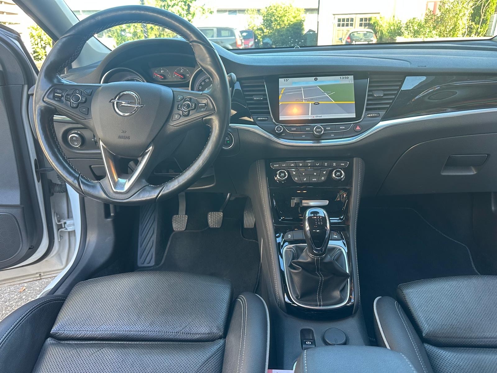 OPEL Astra Sports Tourer 1.6 CDTi BiTurbo Excellence-image-7