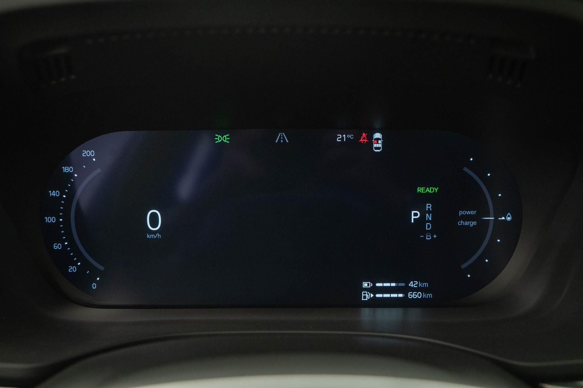 VOLVO XC60 2.0 T8 TE Inscription eAWD-image-11