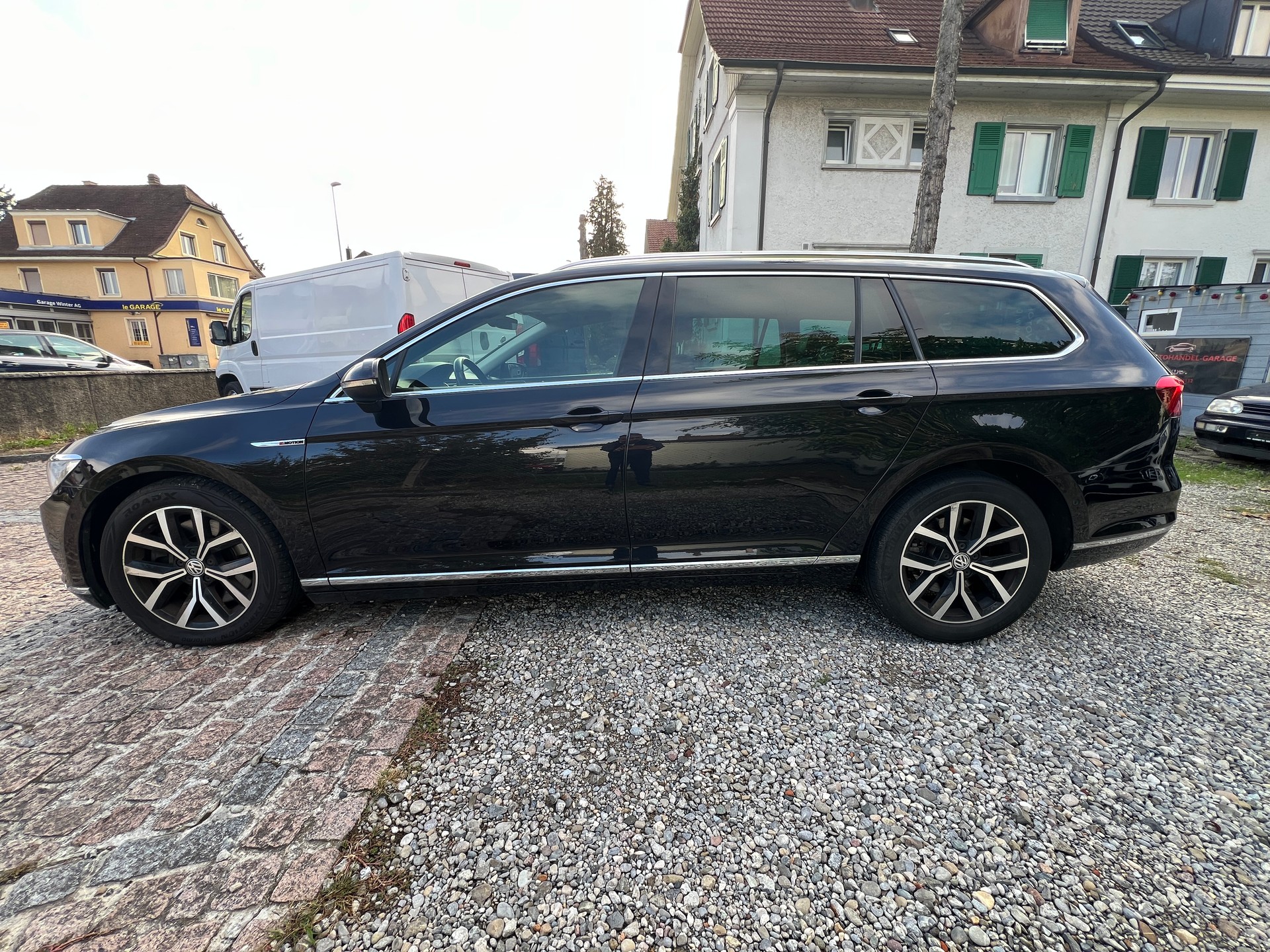 VW Passat Variant 2.0 TDI BMT High. DSG 4Motion Frisch ab MFK-image-6