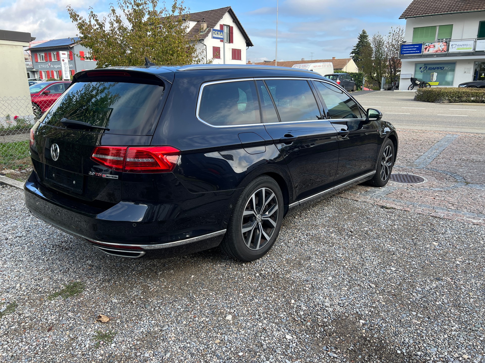 VW Passat Variant 2.0 TDI BMT High. DSG 4Motion Frisch ab MFK-image-1