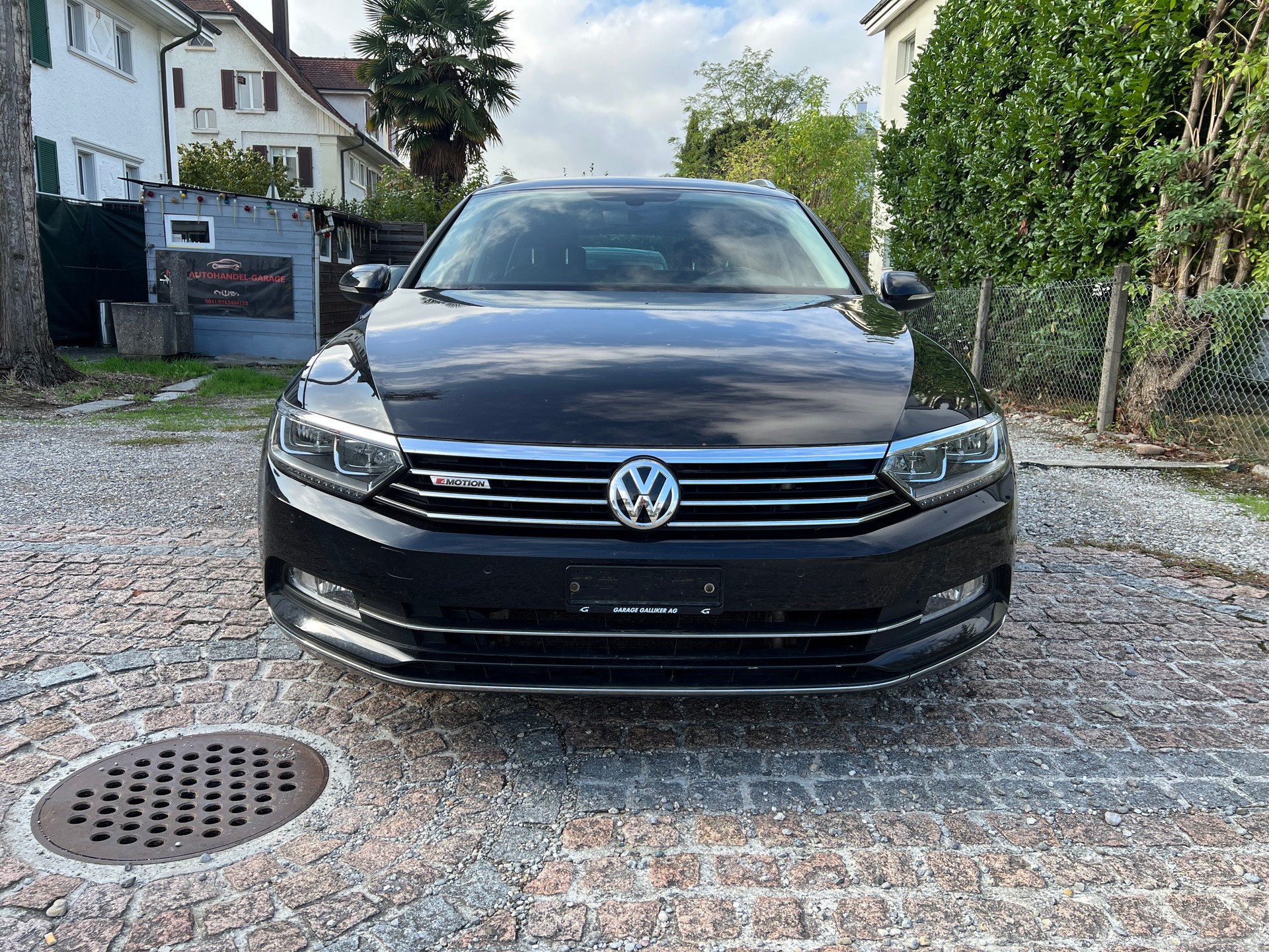 VW Passat Variant 2.0 TDI BMT High. DSG 4Motion Frisch ab MFK-image-4
