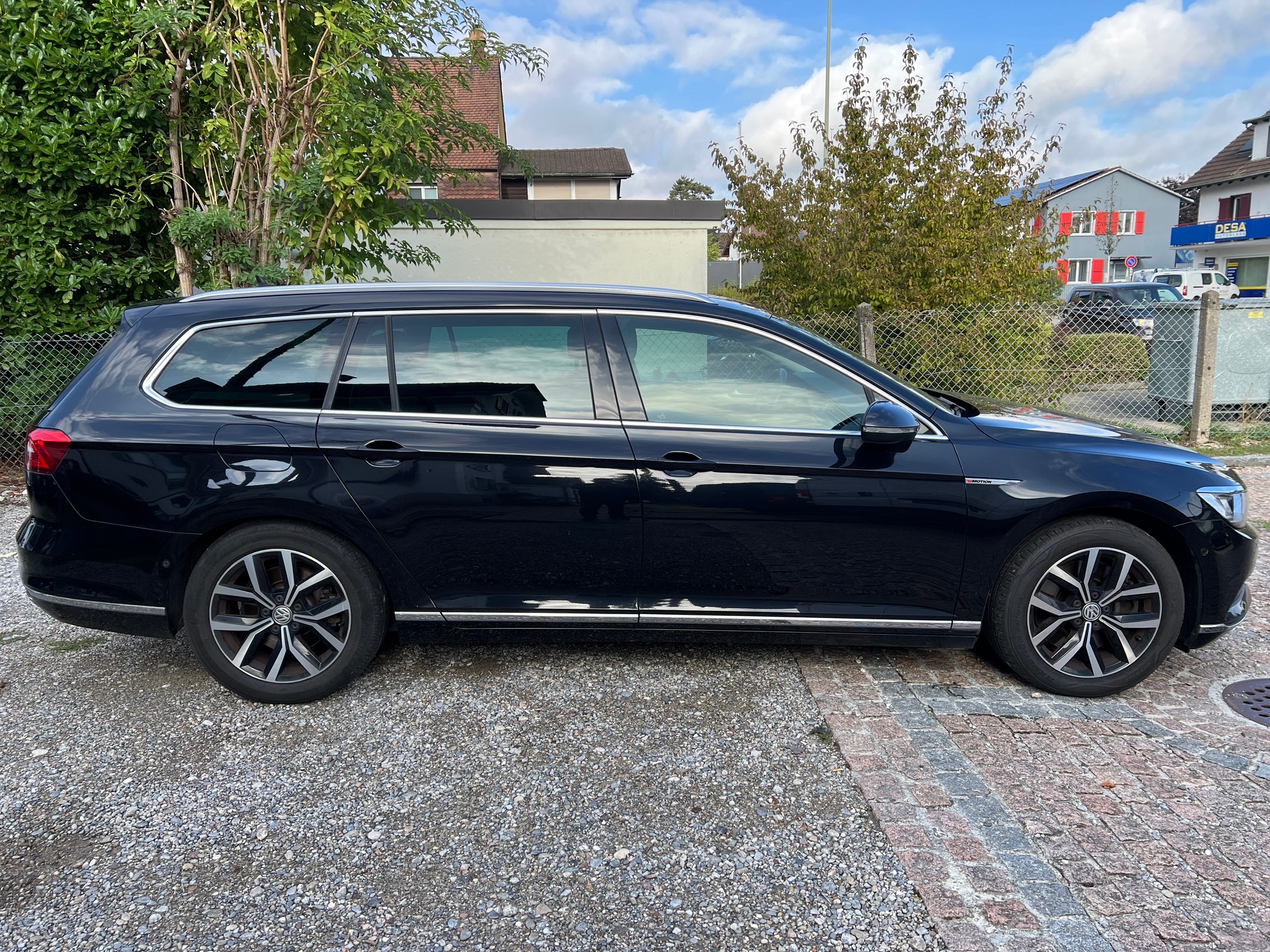 VW Passat Variant 2.0 TDI BMT High. DSG 4Motion Frisch ab MFK-image-7