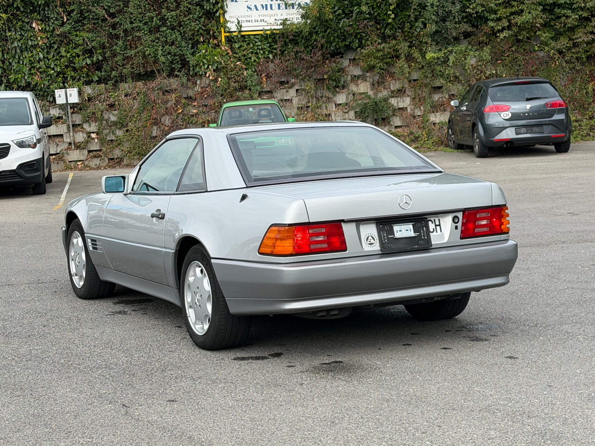 MERCEDES-BENZ SL 320 Automatic-image-11