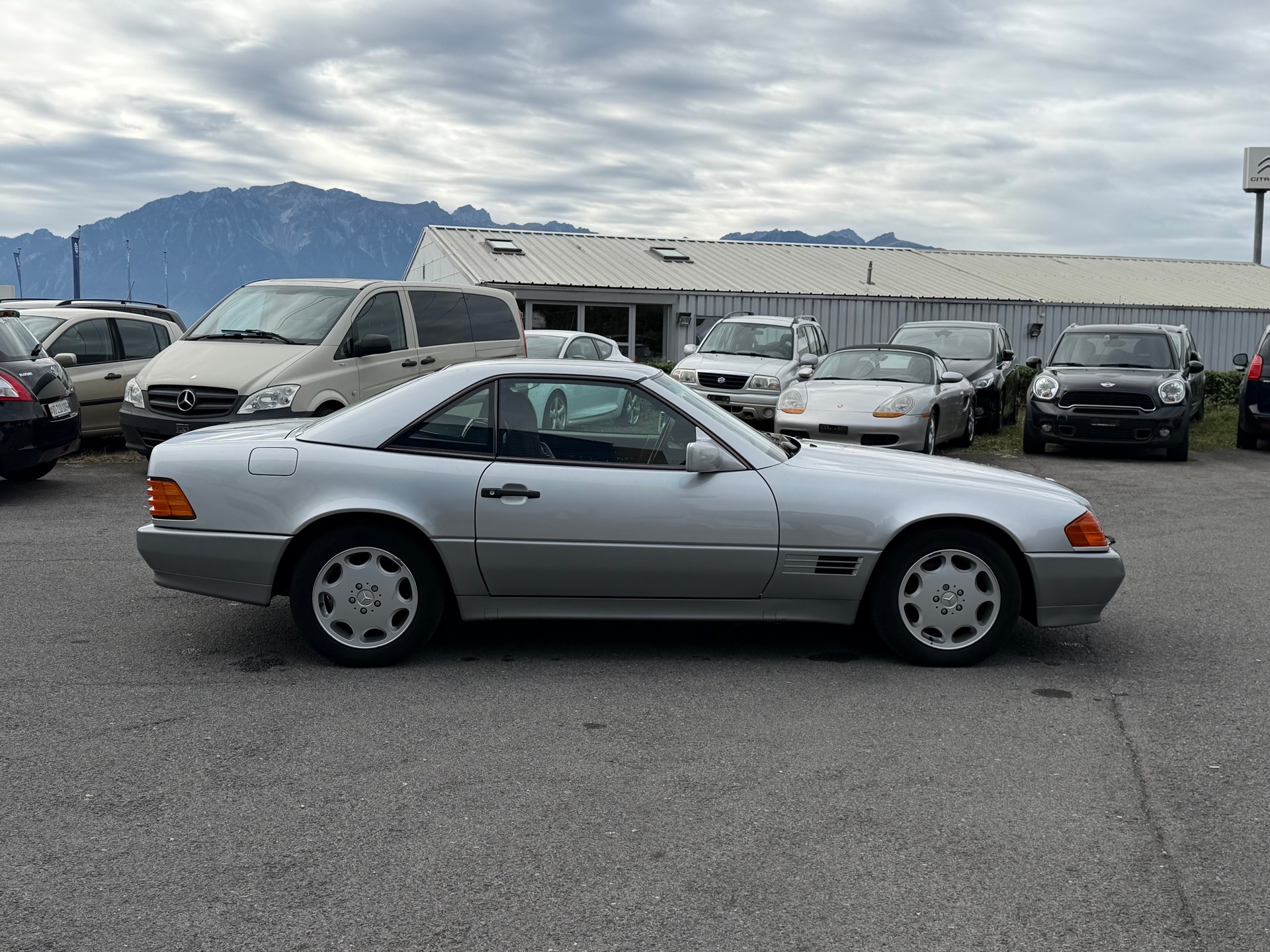 MERCEDES-BENZ SL 320 Automatic-image-5