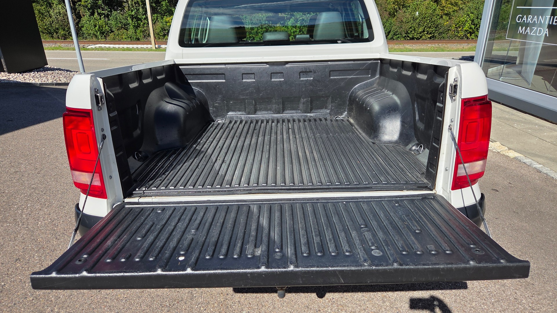 VW Amarok 3.0TDI Trendline 4Motion-image-8