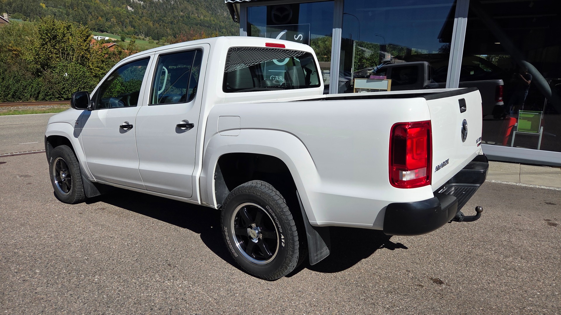 VW Amarok 3.0TDI Trendline 4Motion-image-6