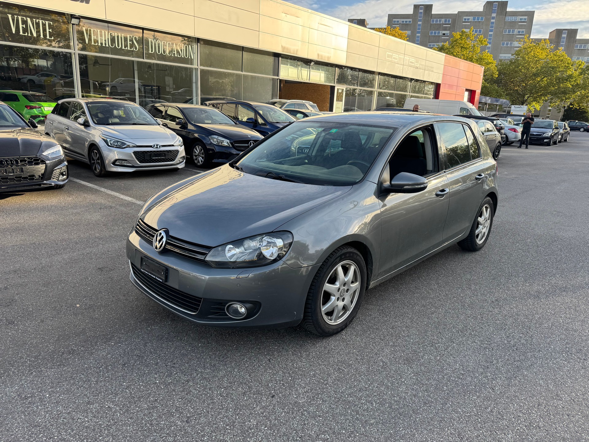 VW Golf 1.4 TSI Highline DSG-image-0