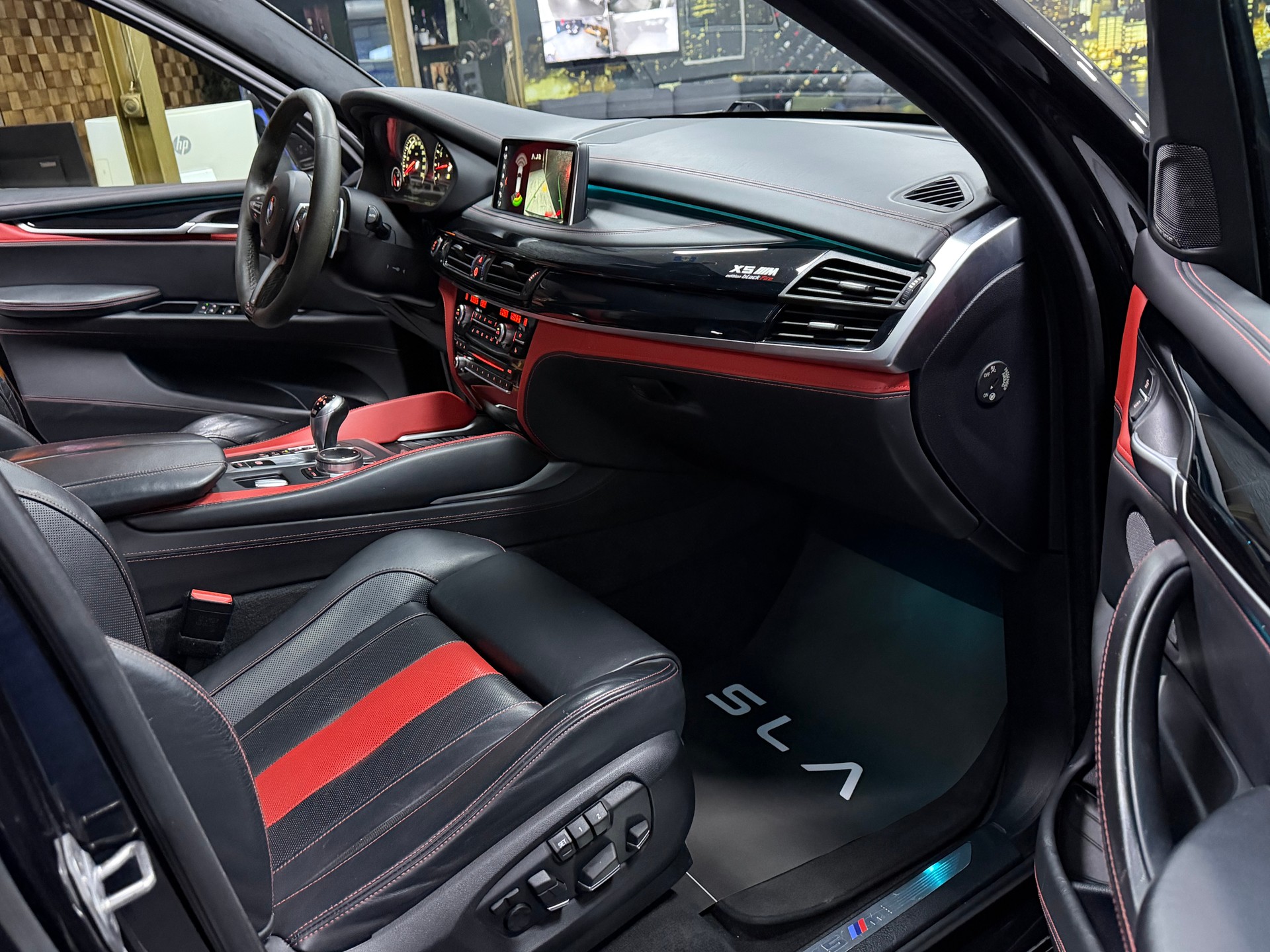BMW X5M Edition Black Fire Steptronic-image-9