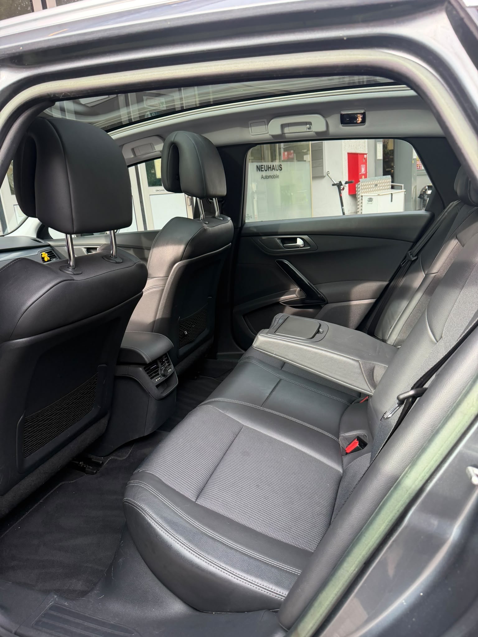 PEUGEOT 508 SW 1.6 16V T Active Automatic-image-11