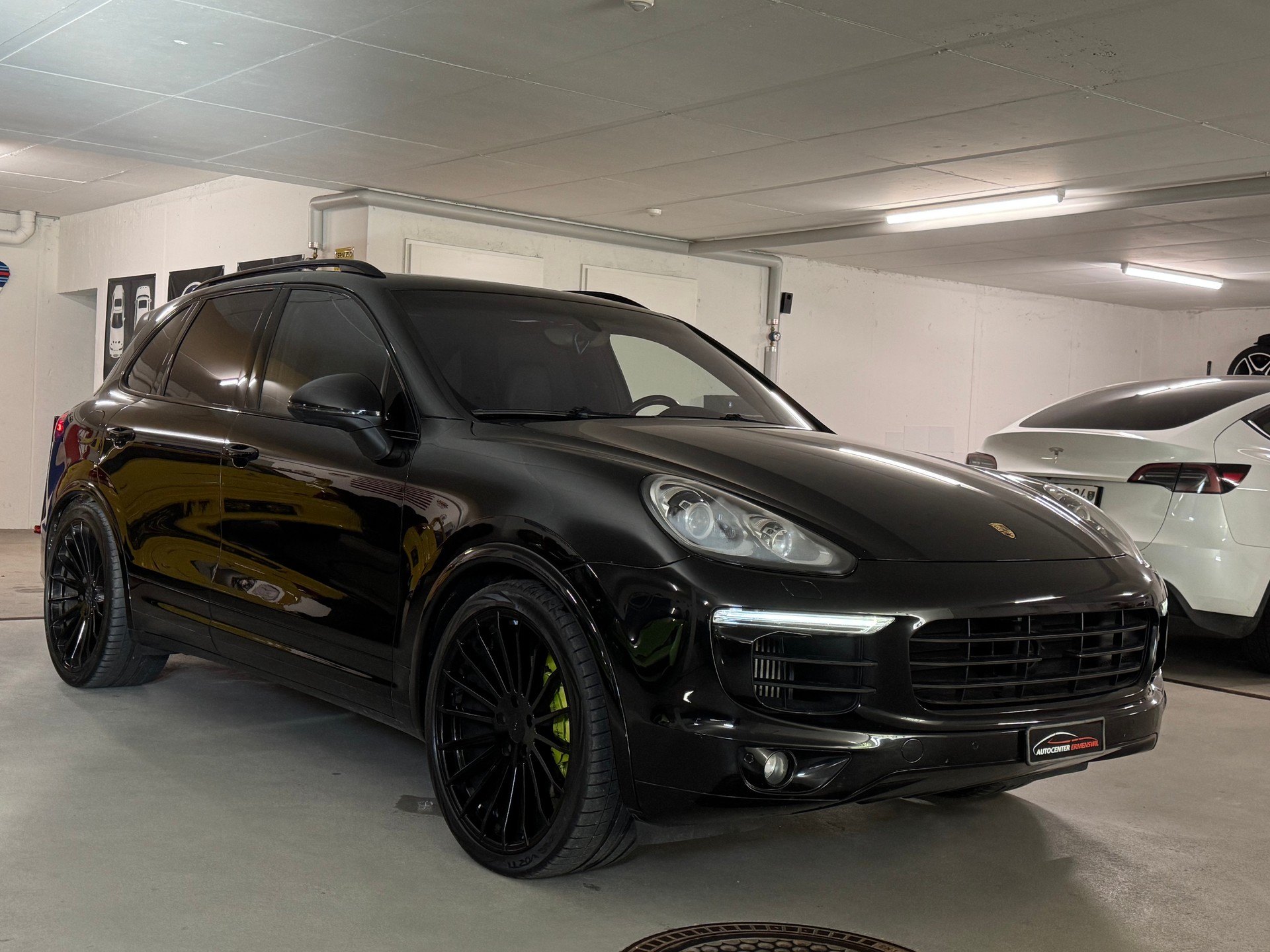 PORSCHE Cayenne S Diesel-image-2