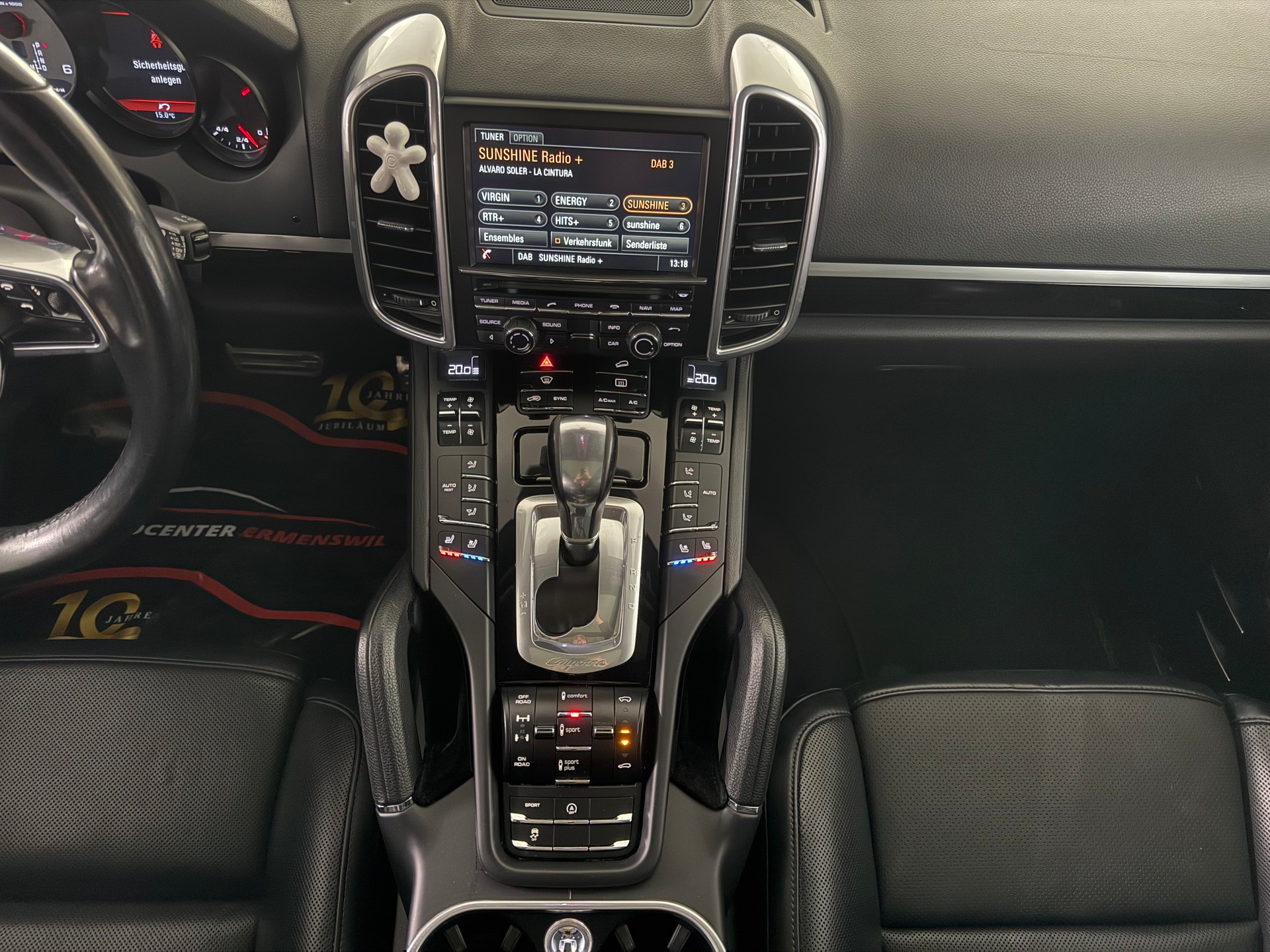 PORSCHE Cayenne S Diesel-image-12
